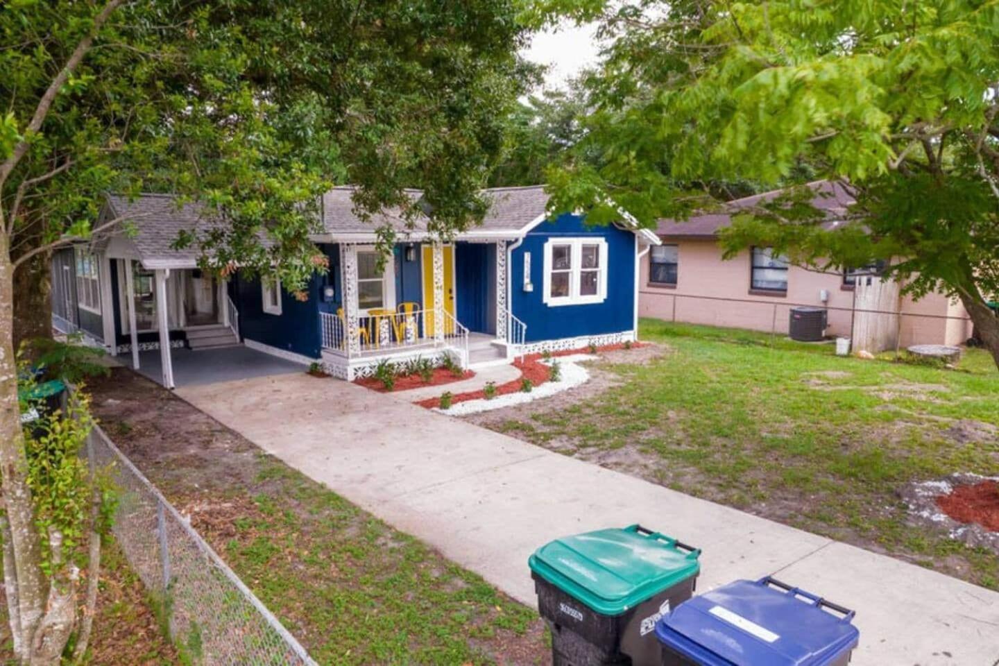 The Sunflower Bungalow