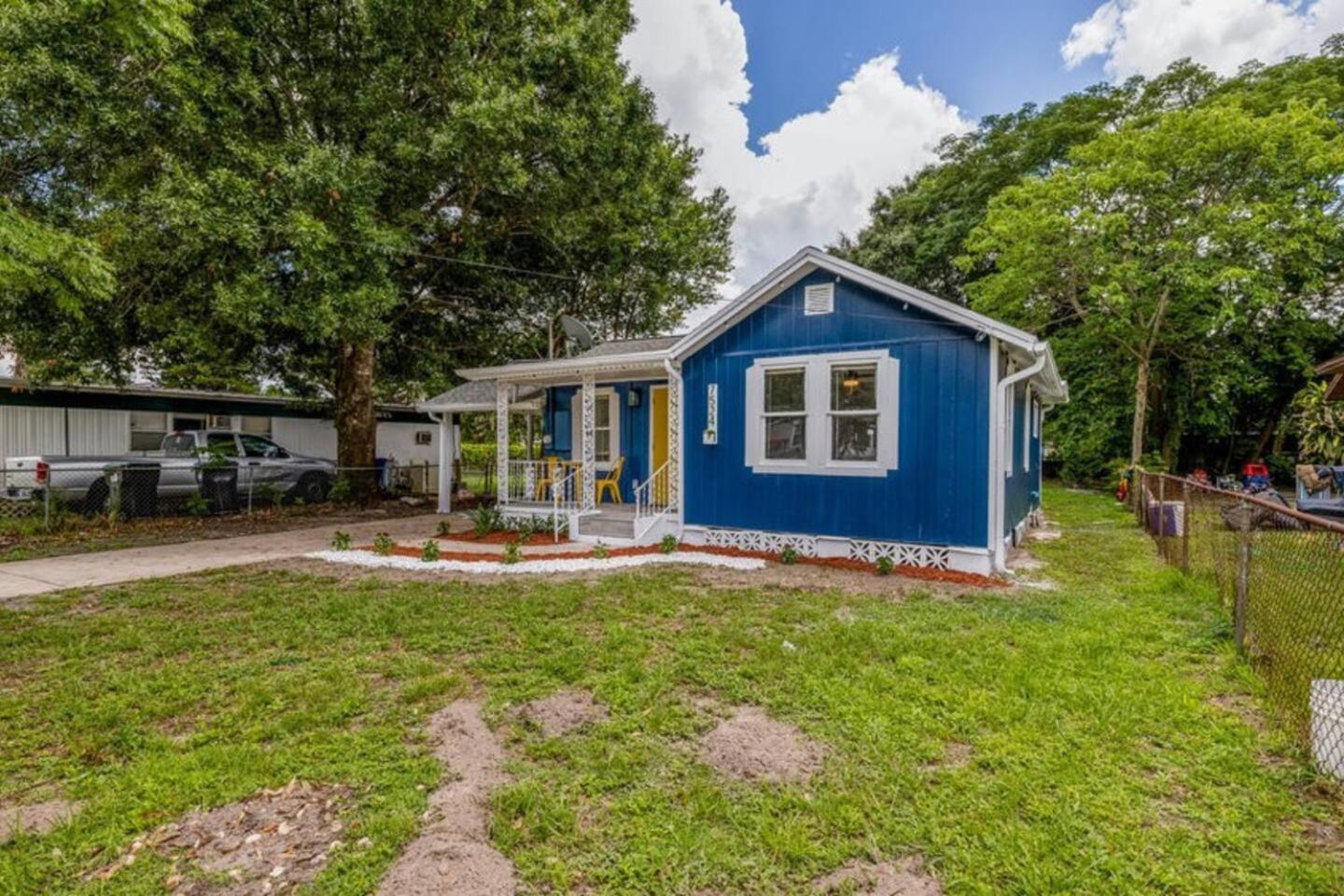 The Sunflower Bungalow
