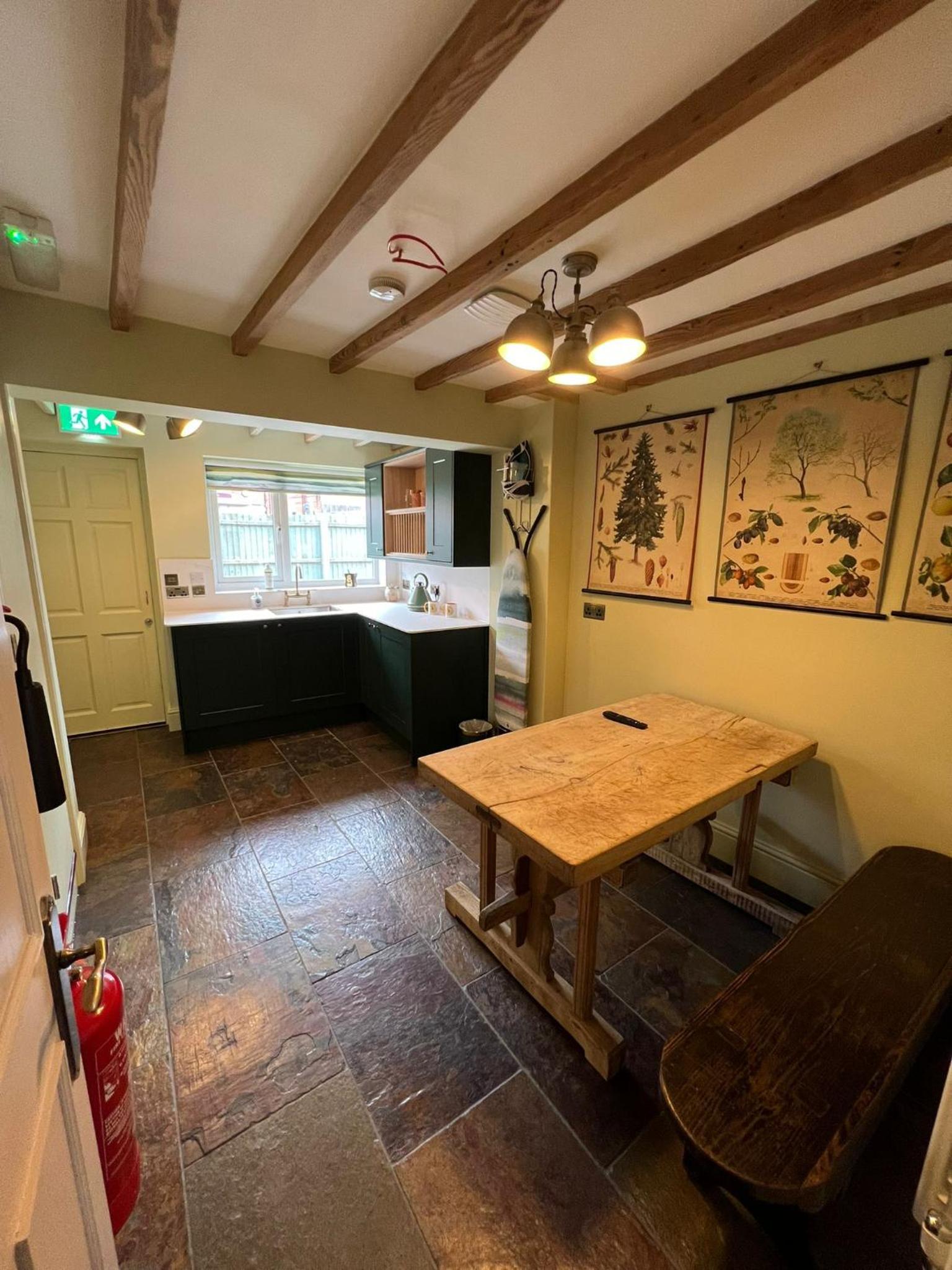 Beaumond Cross Inn