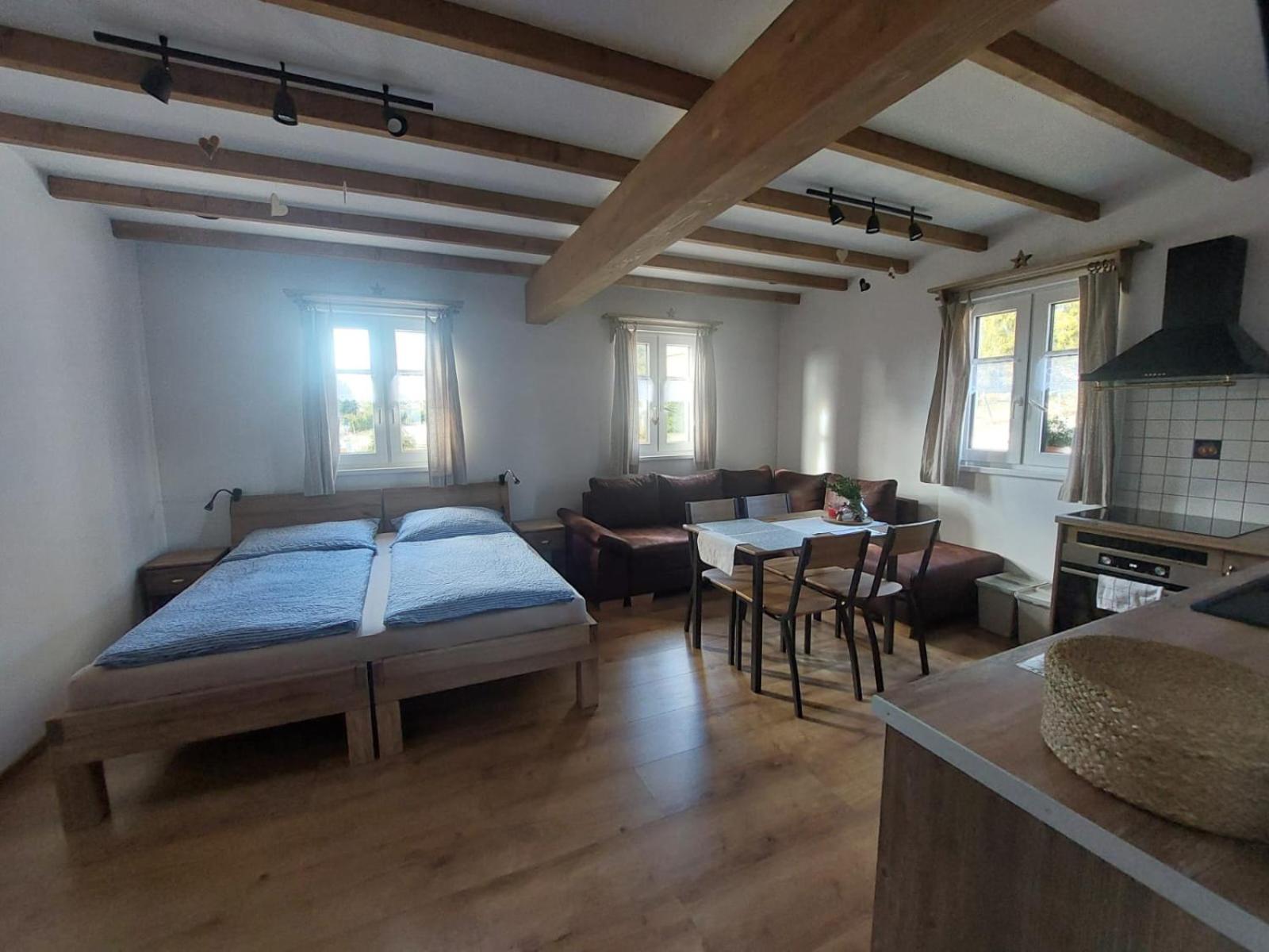 Apartmány Ema a Ela view 4