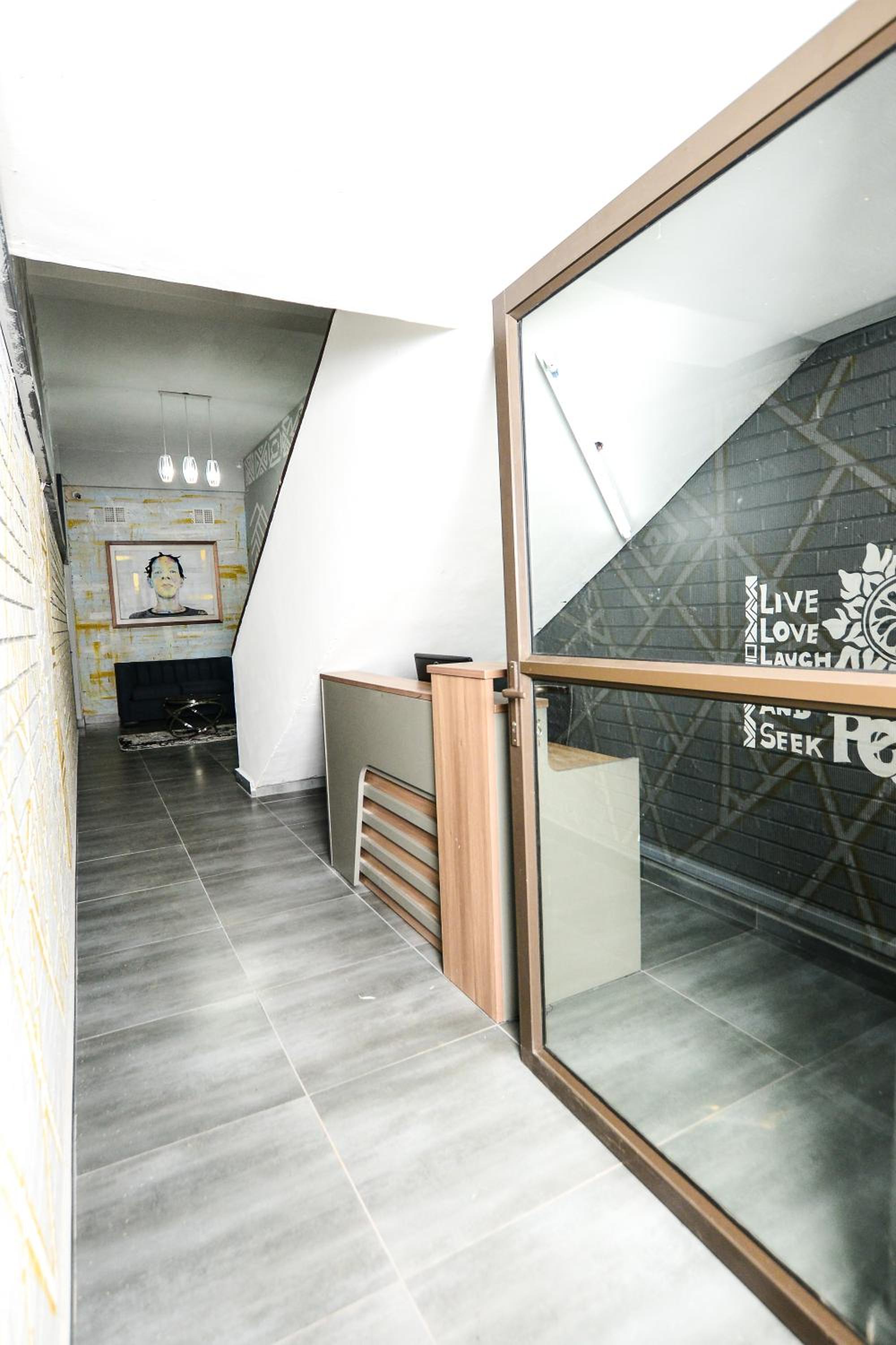 Popsy's Guest House