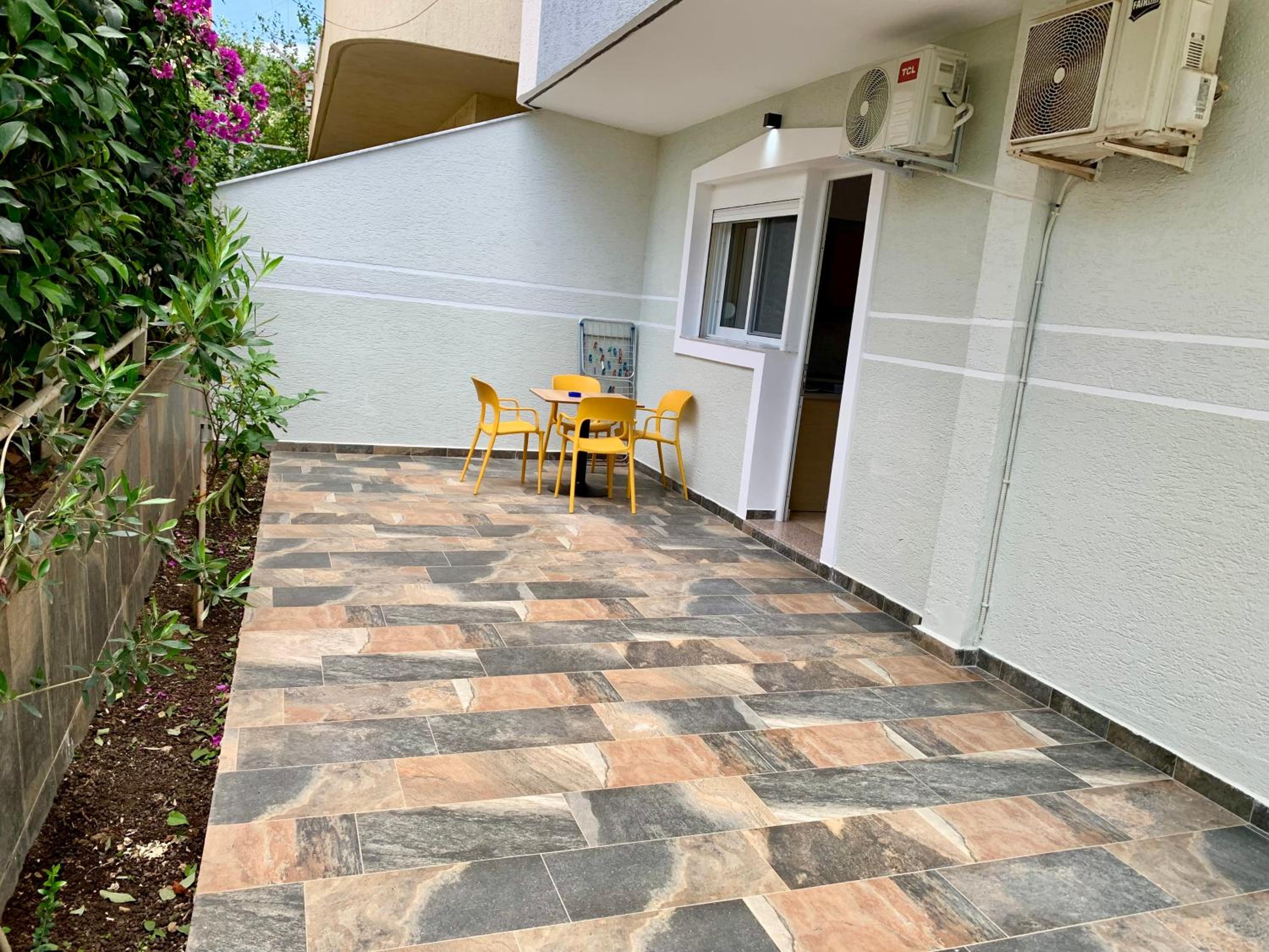 Maxus Apts