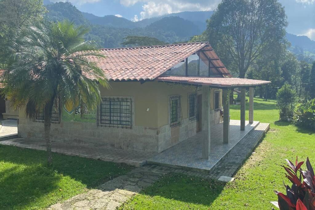 Cabaña La Casona en Parque Natural Ecocenter