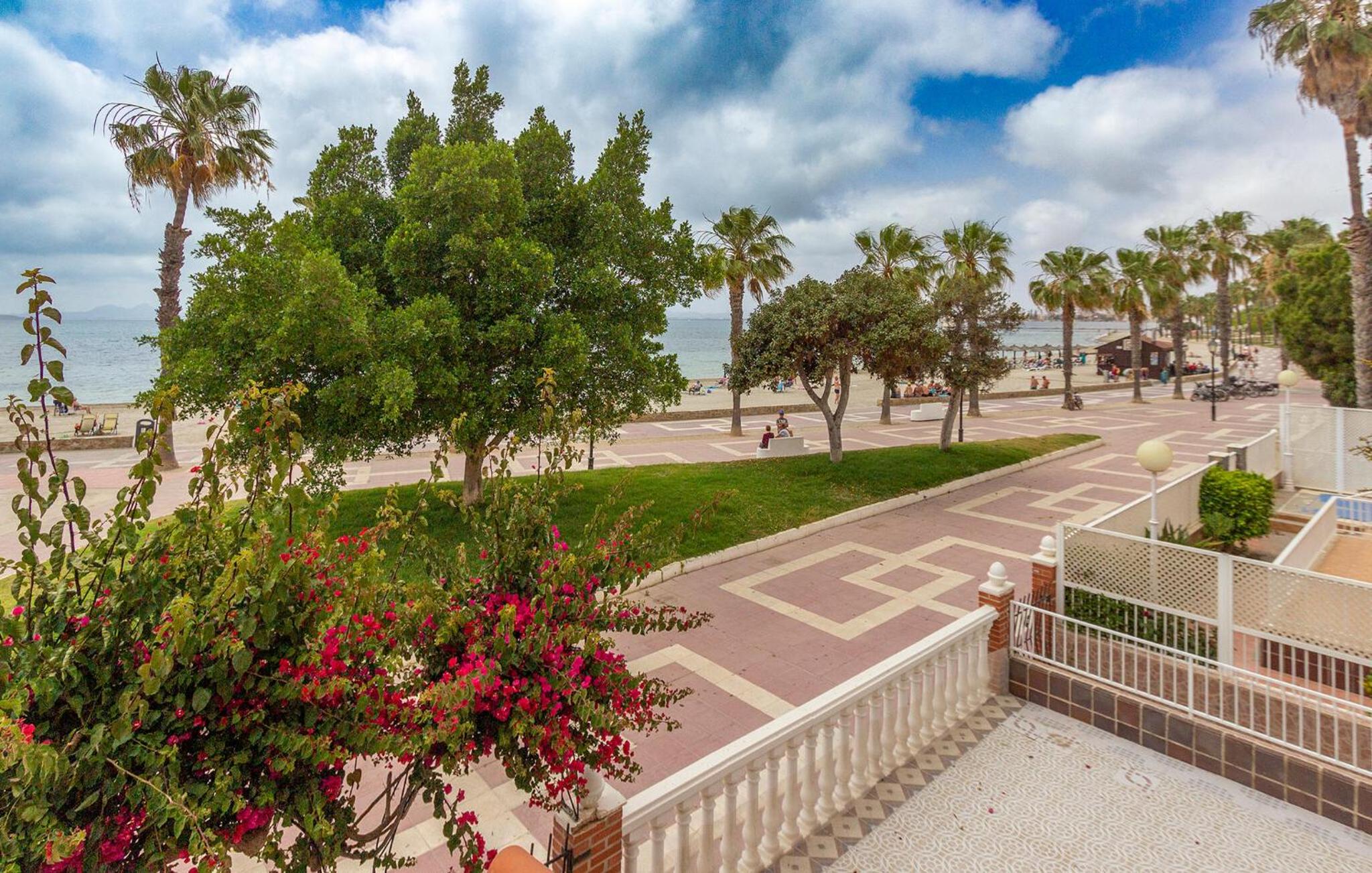 Gorgeous Home In Los Alcázares