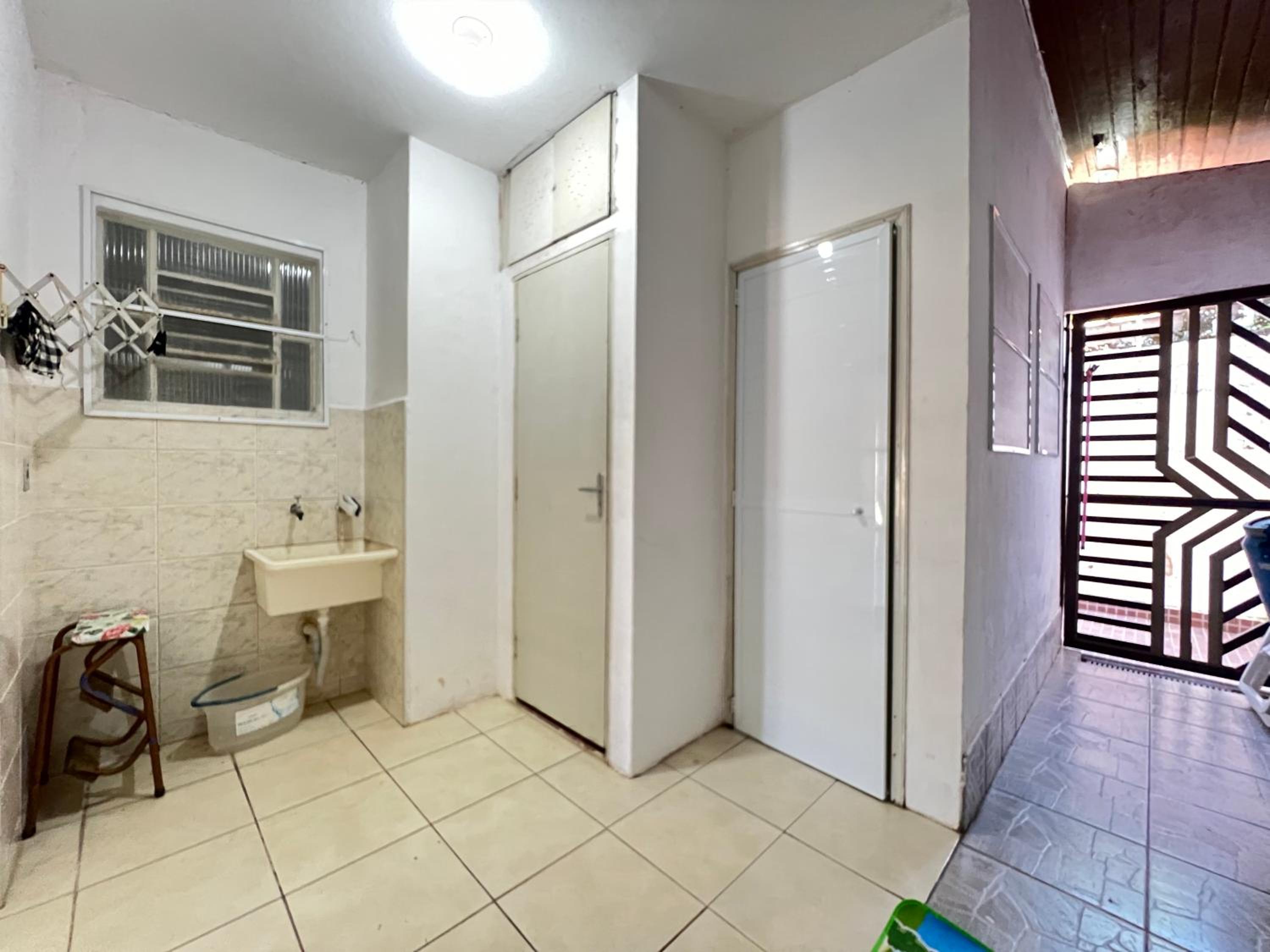 Casa terrea perfeita para familias 100 m da praia do Arpoador, com piscina, churrasqueira, ar condicionado e 4 quartos