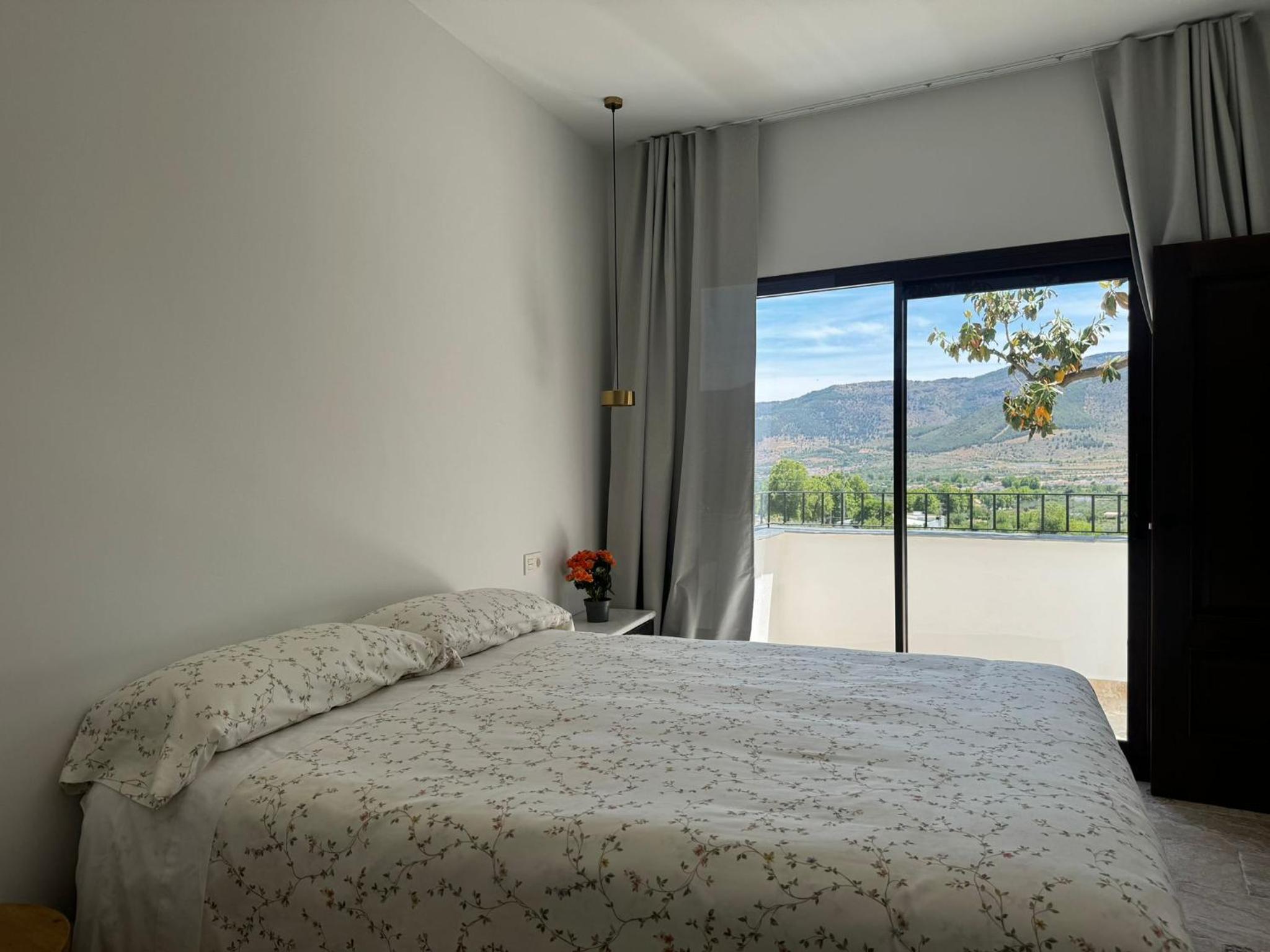 CASA YANGUAS APARTAMENTOS RURALES EN LAUJAR DE ANDARAx