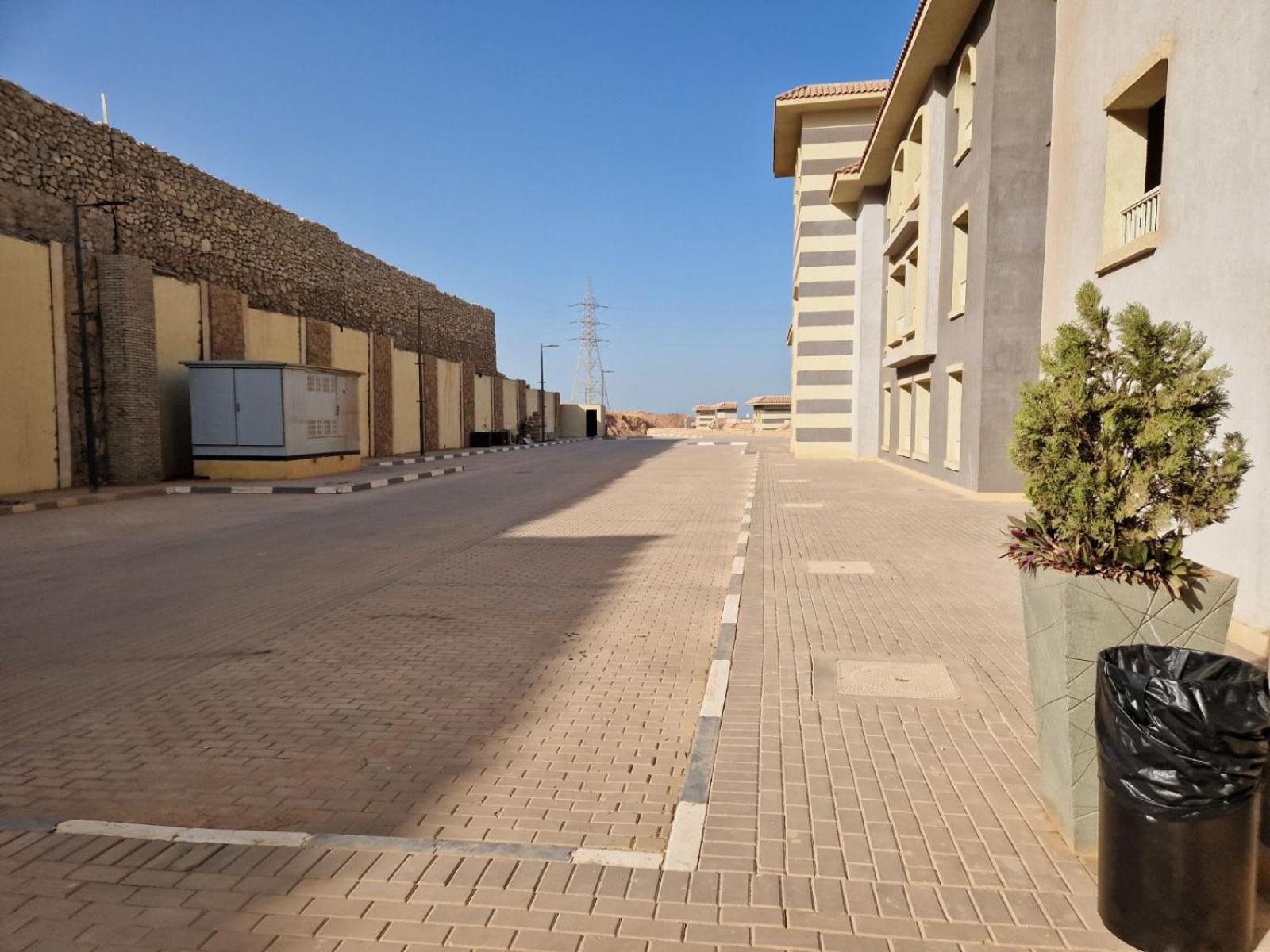 Ain Sokhna Vacations - Chalet Porto Sokhna Golf Resort - Property Image 3