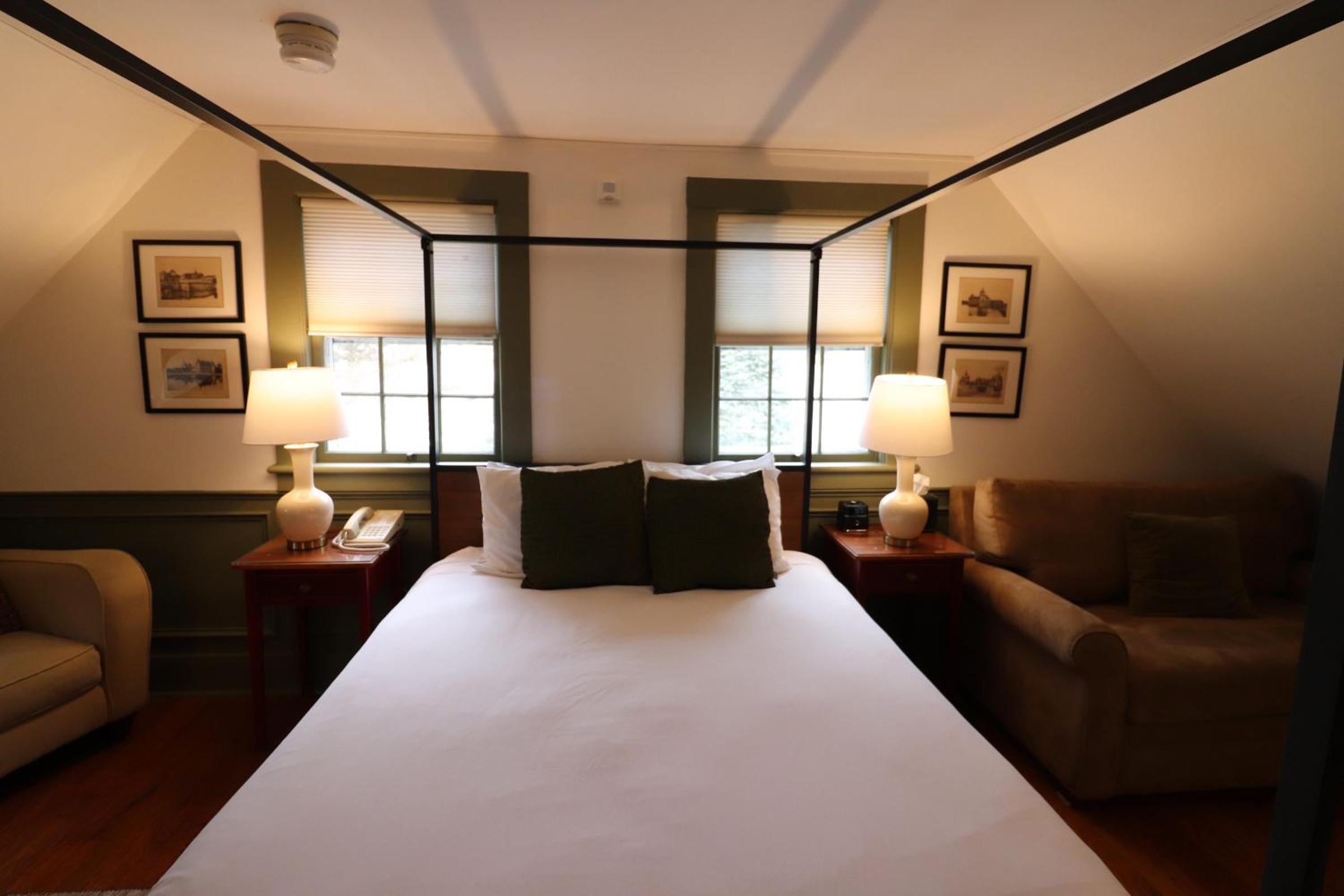 Swift House Inn