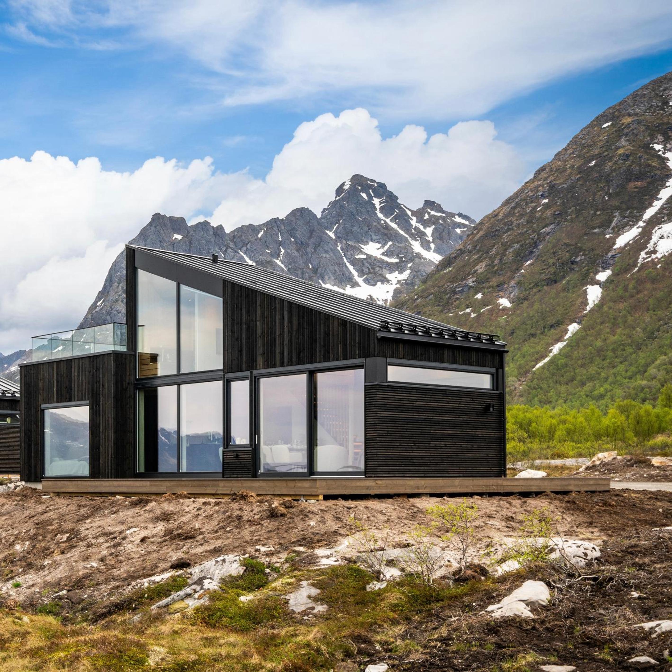 NEW! Spectacular cabin in Lofoten view 2