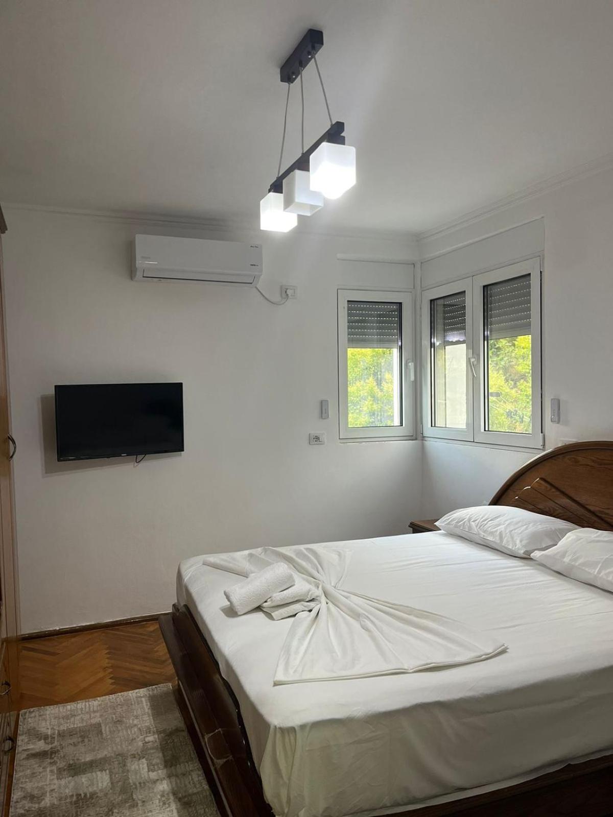 Apartament Qetesia
