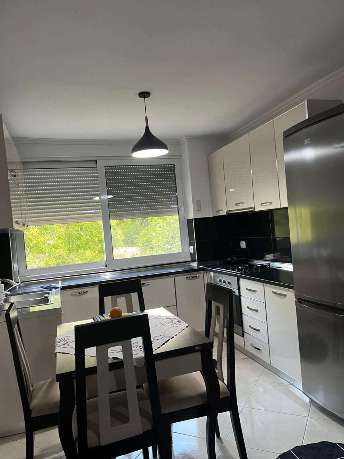 Apartament Qetesia