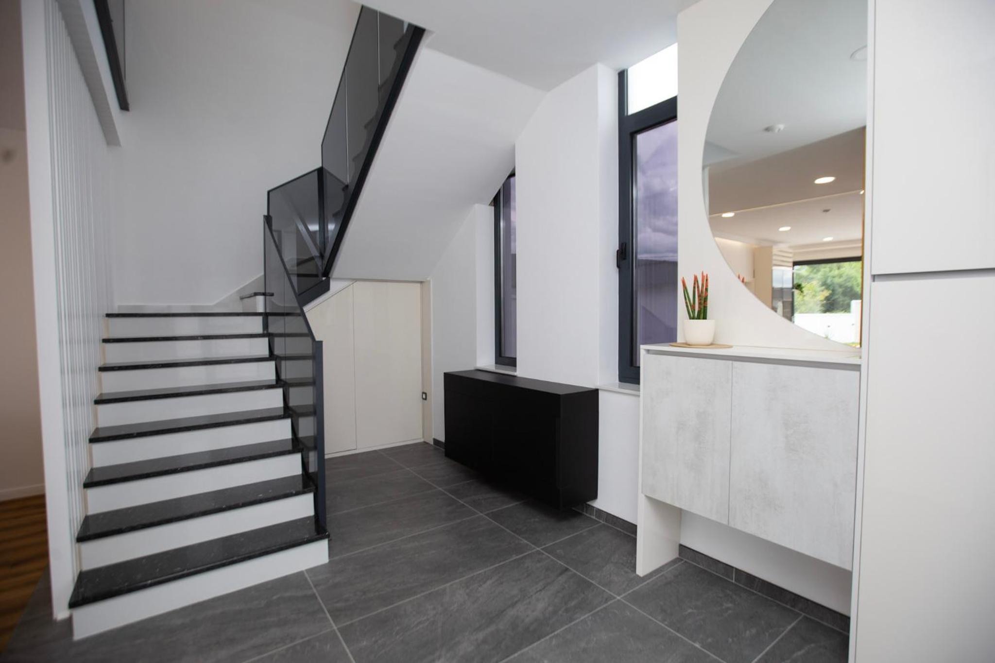 Villa H
