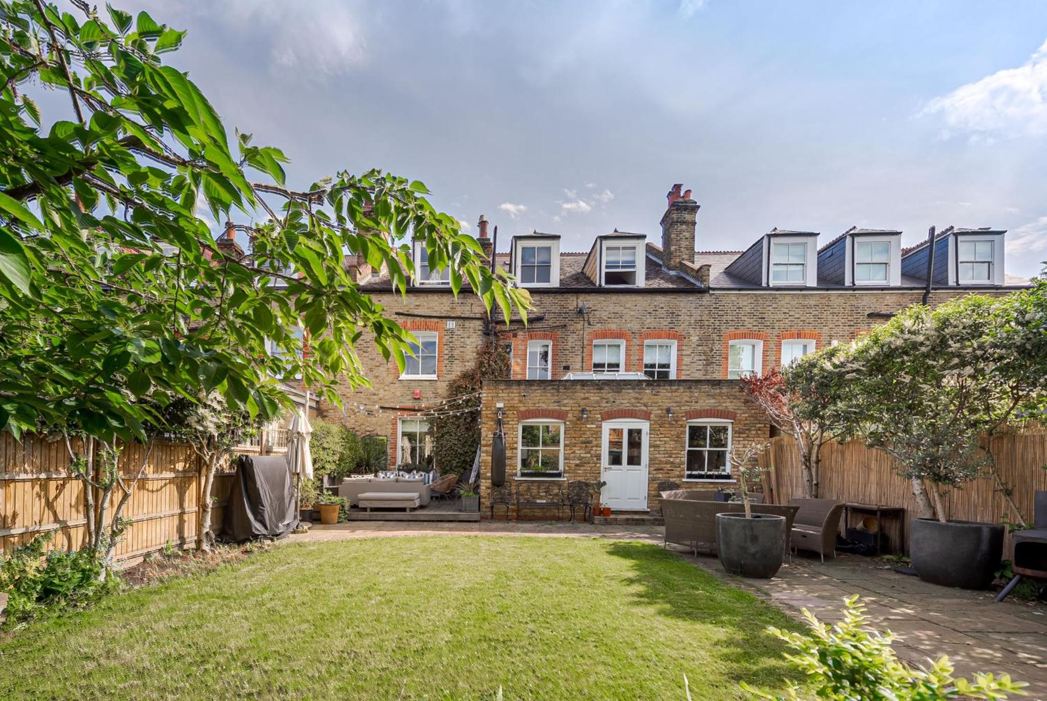 Heaver House - stunning, large, 5BR house nr tube and tooting common