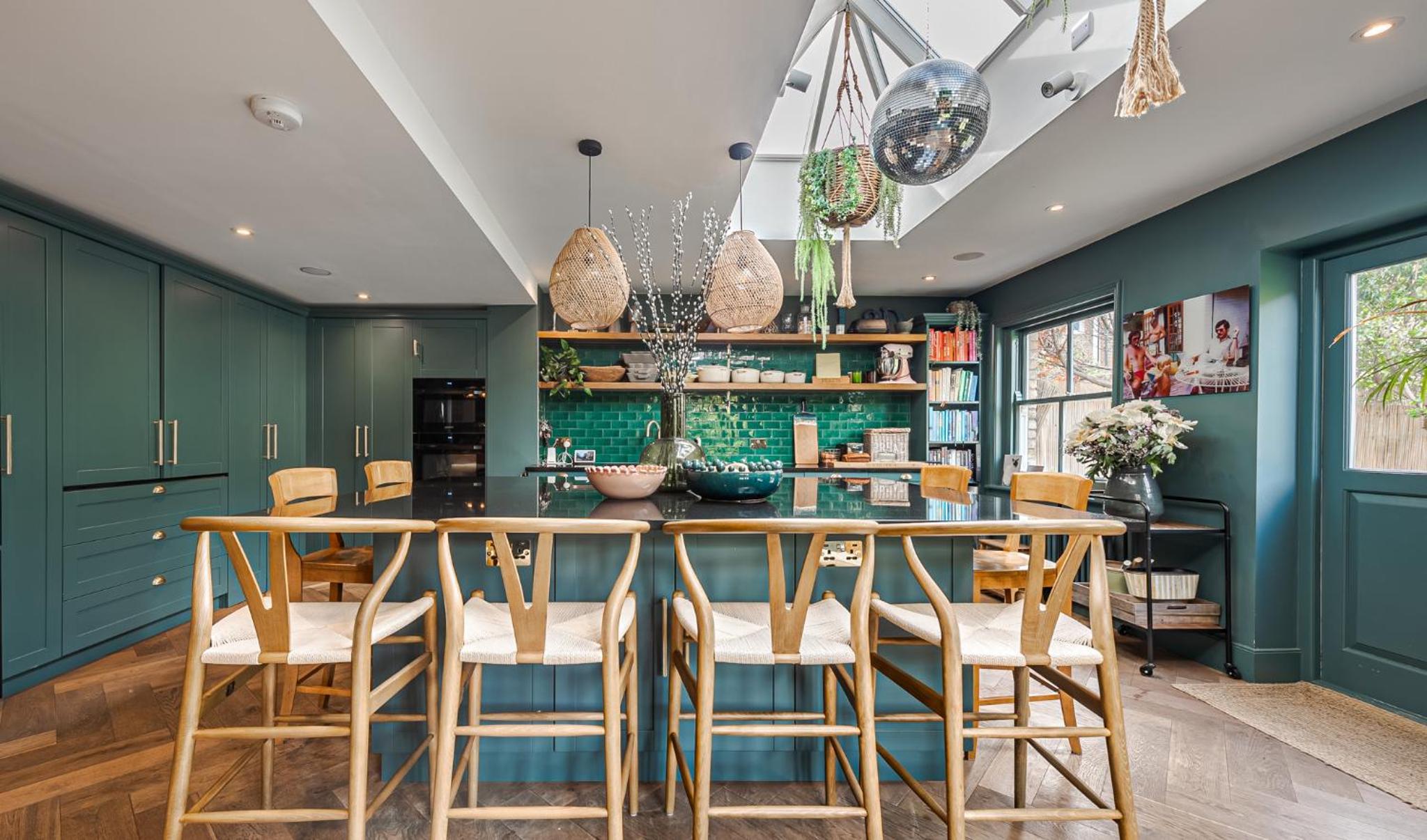 Heaver House - stunning, large, 5BR house nr tube and tooting common