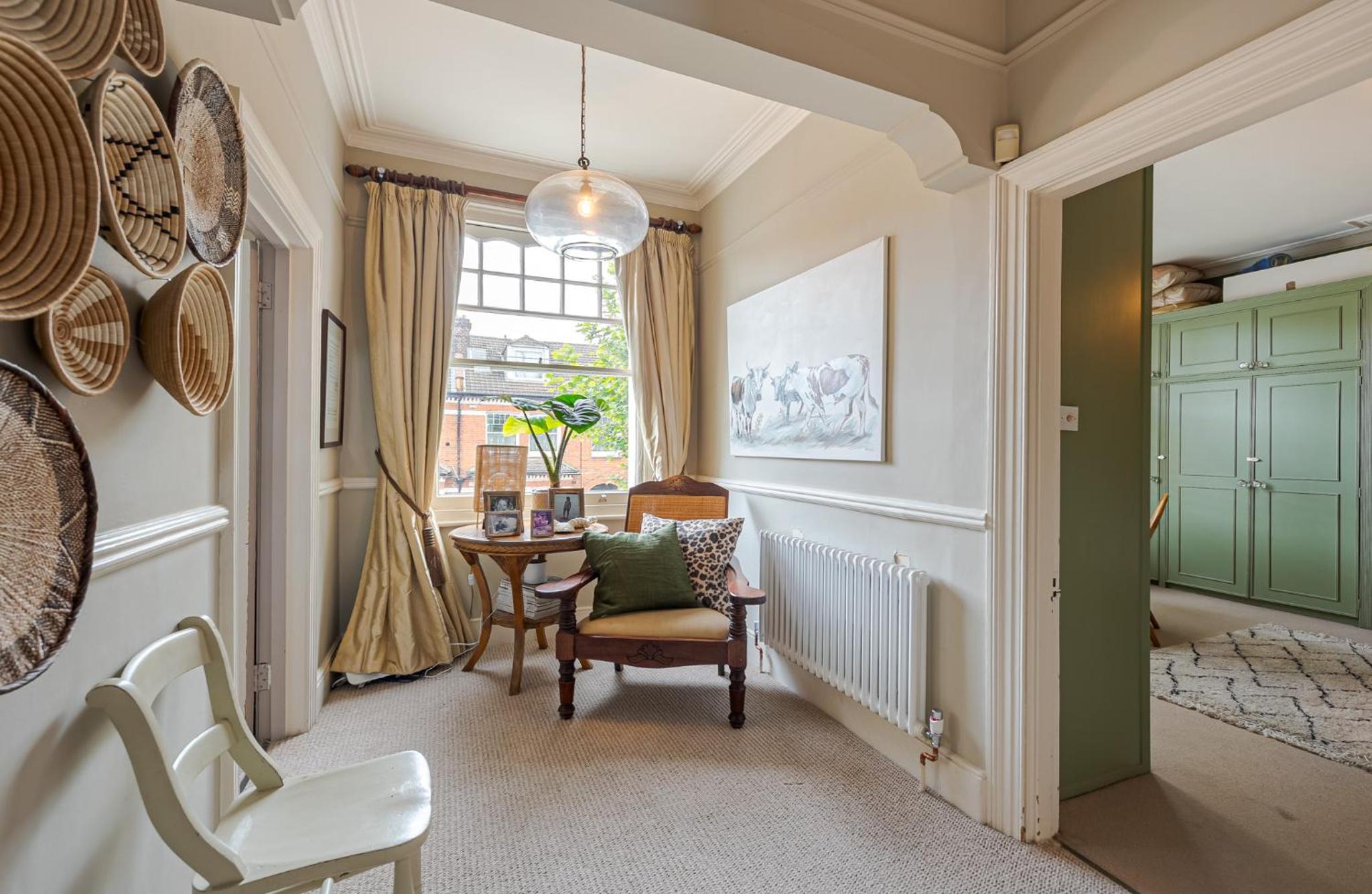 Heaver House - stunning, large, 5BR house nr tube and tooting common