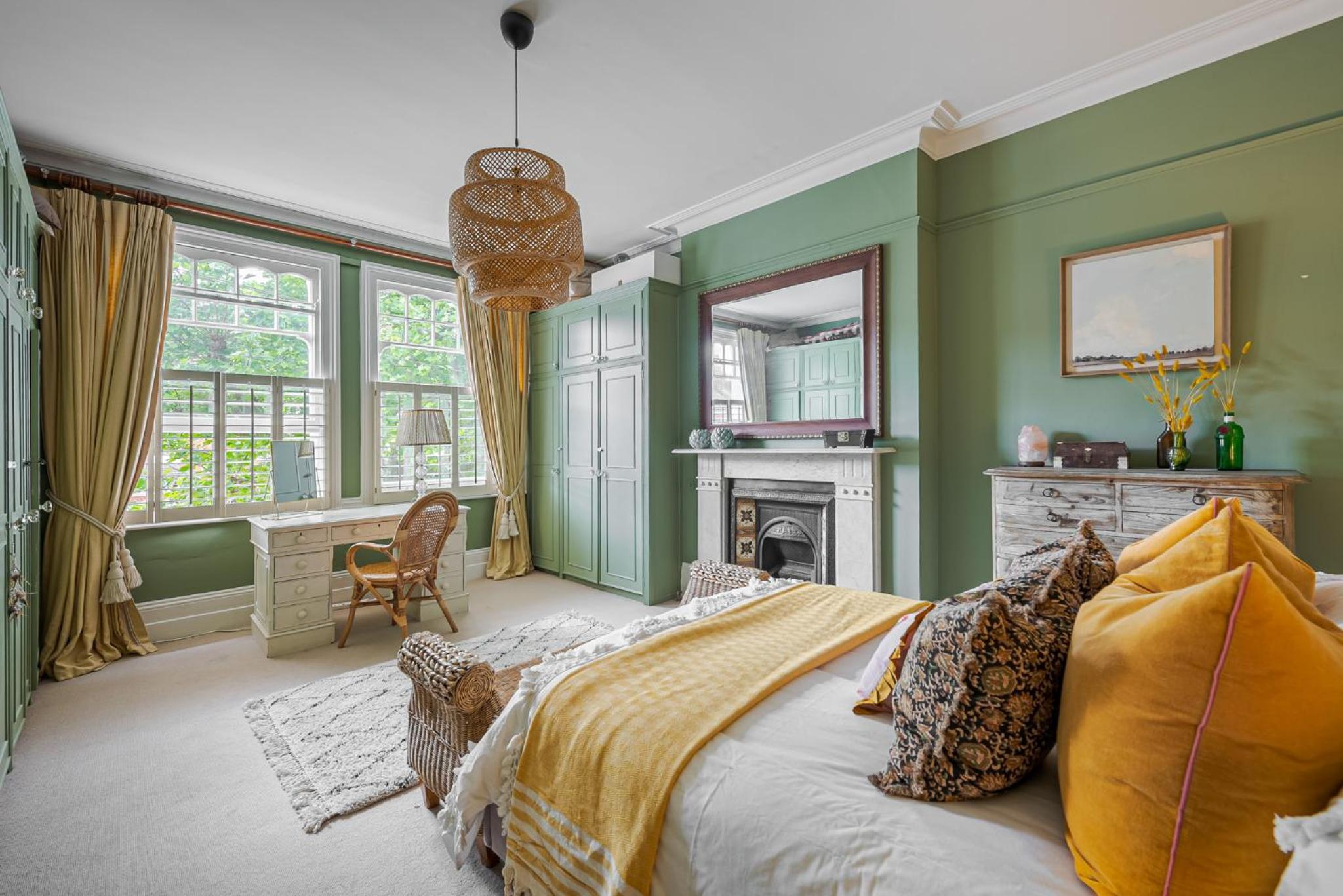 Heaver House - stunning, large, 5BR house nr tube and tooting common