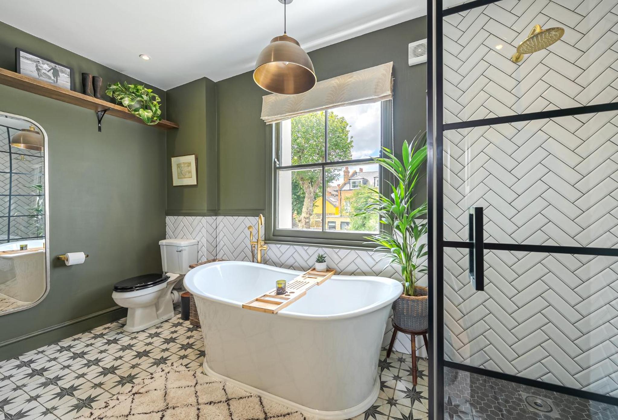 Heaver House - stunning, large, 5BR house nr tube and tooting common
