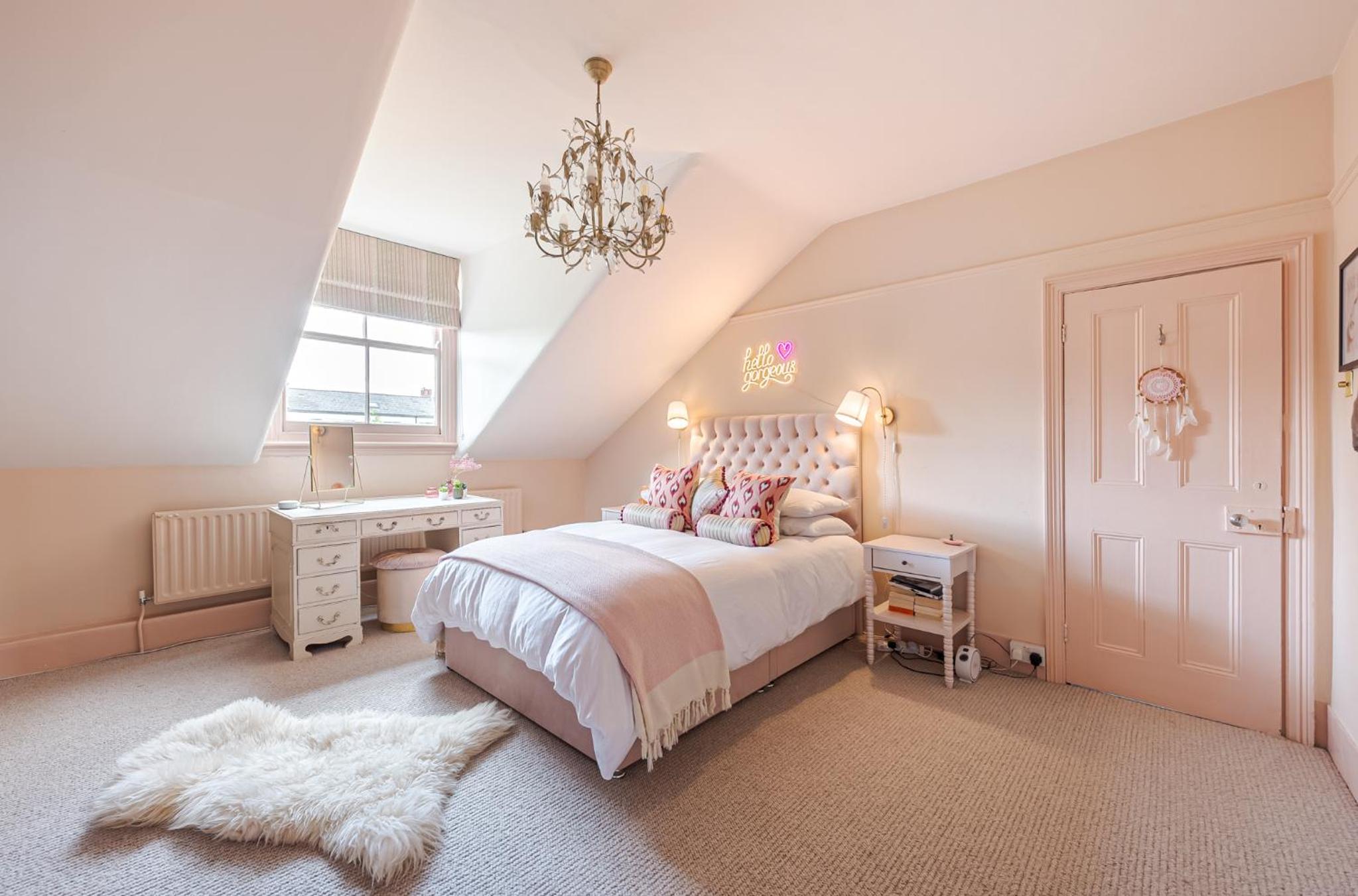 Heaver House - stunning, large, 5BR house nr tube and tooting common