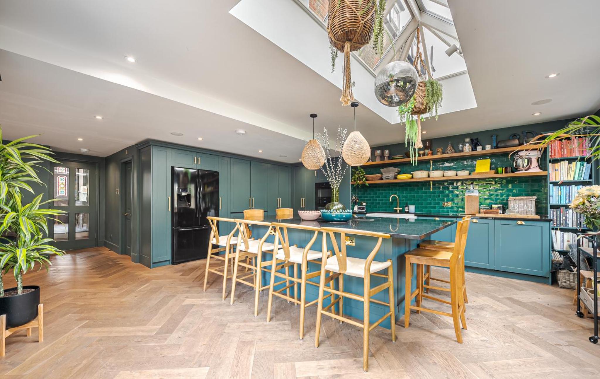 Heaver House - stunning, large, 5BR house nr tube and tooting common