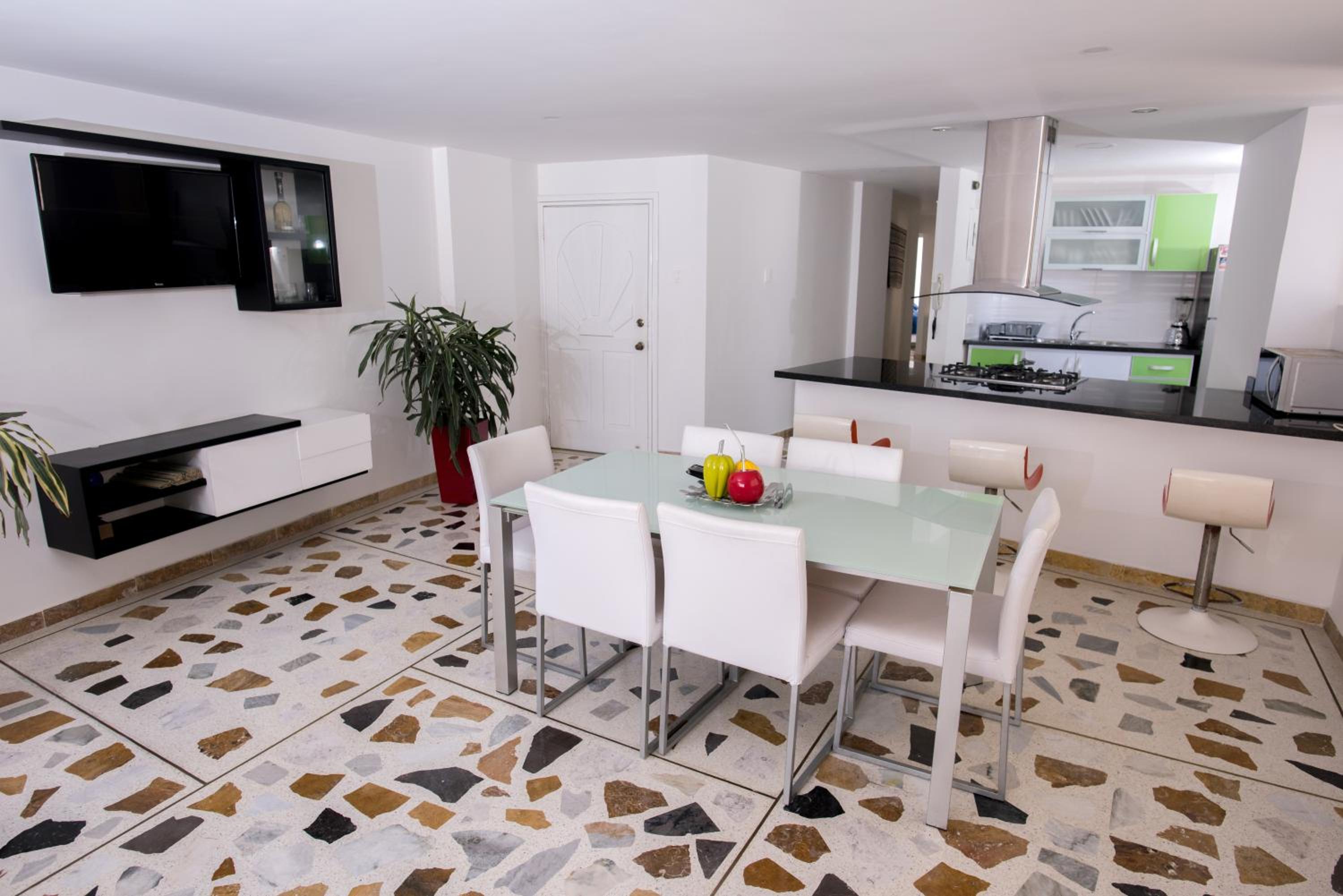 Excelentes Apartamentos Frente Al Mar