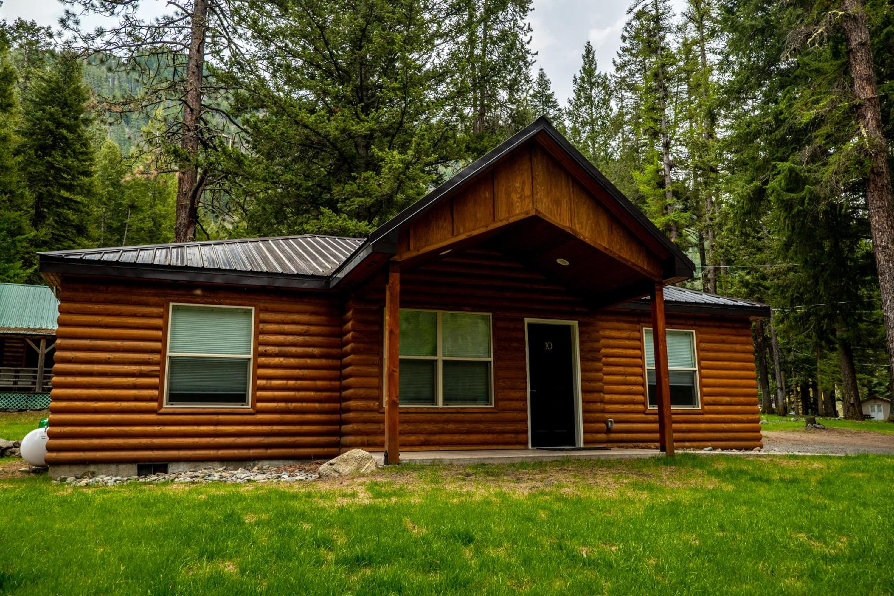 Eagle Cap Chalets