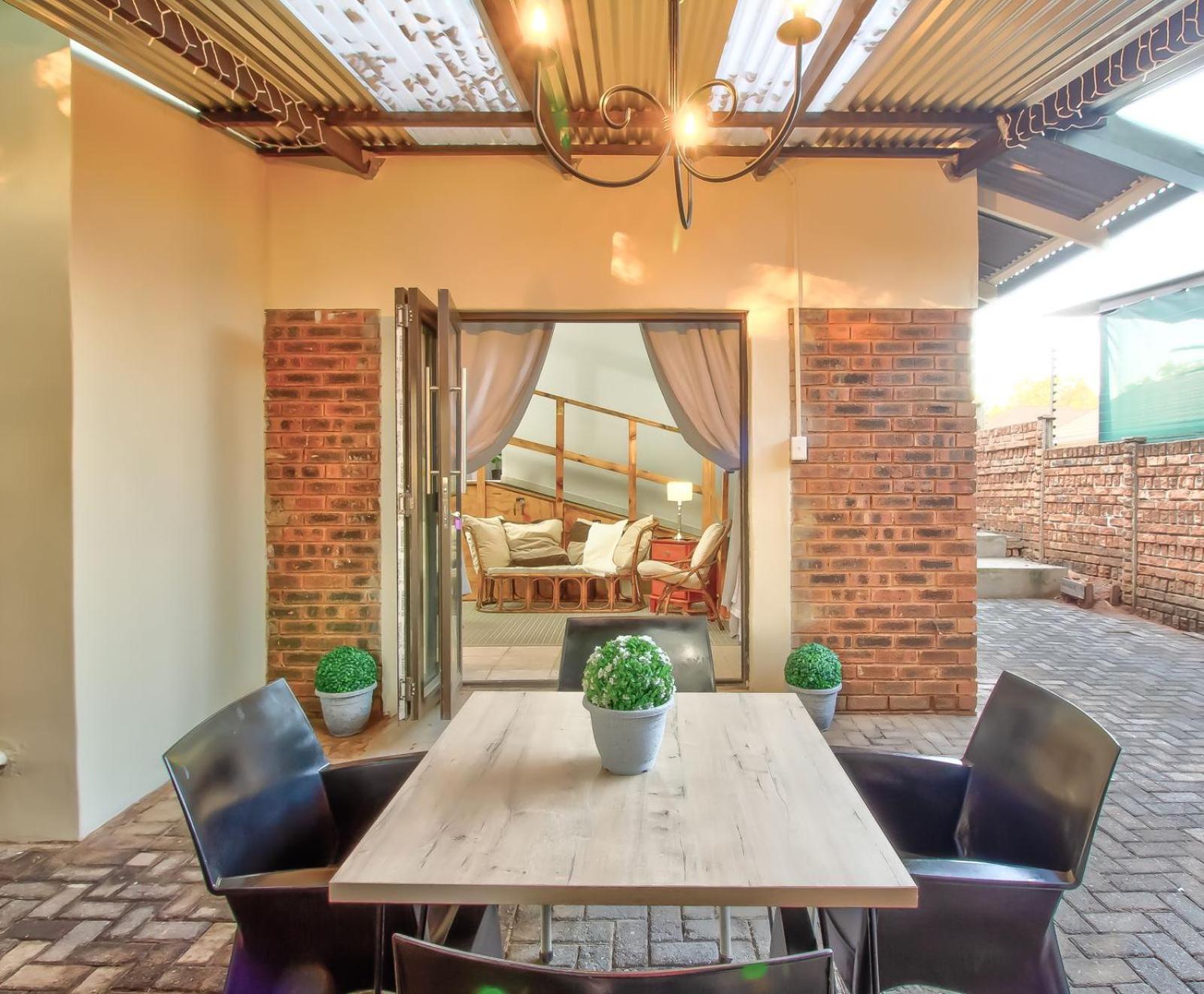 Luxurious self-catering villa, step-free and pet-friendly