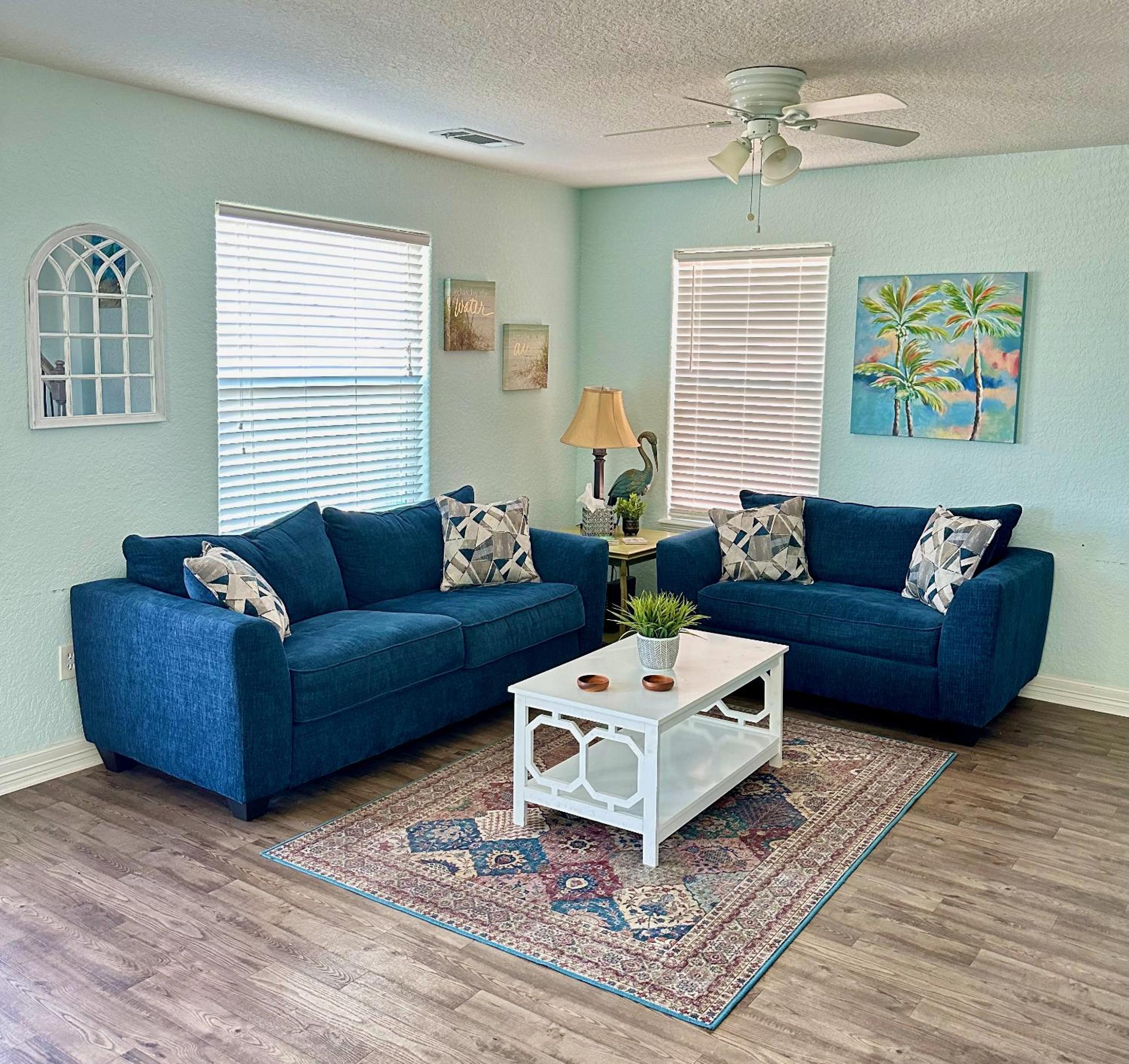 Walk to Beach, Sunset Bay Views, Pet Friendly - Sea Me Relaxin view 3