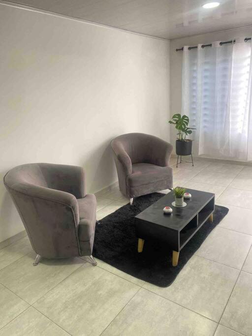 Excelente apartamento en barrio residencial