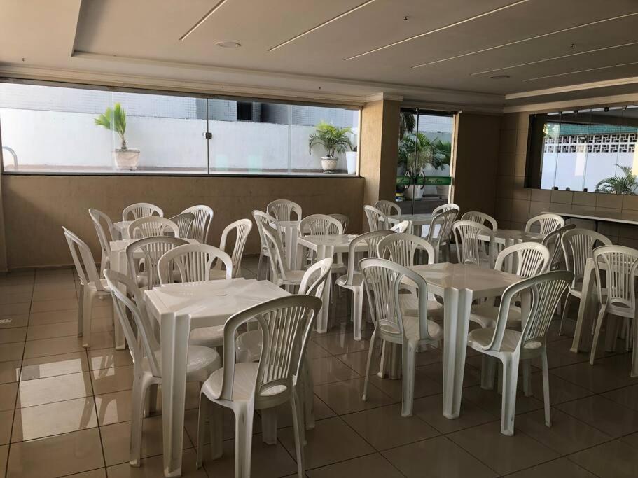Lindo apto de 3 quartos