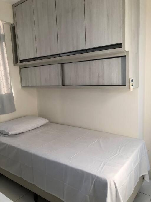 Lindo apto de 3 quartos