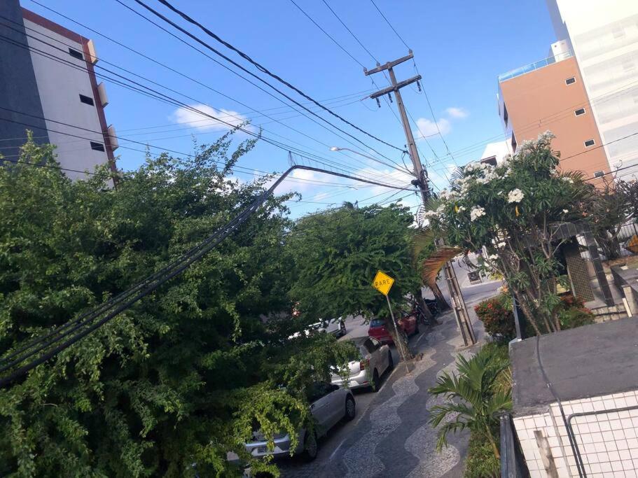 Lindo apto de 3 quartos