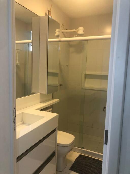 Lindo apto de 3 quartos