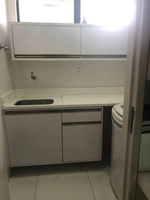 Lindo apto de 3 quartos