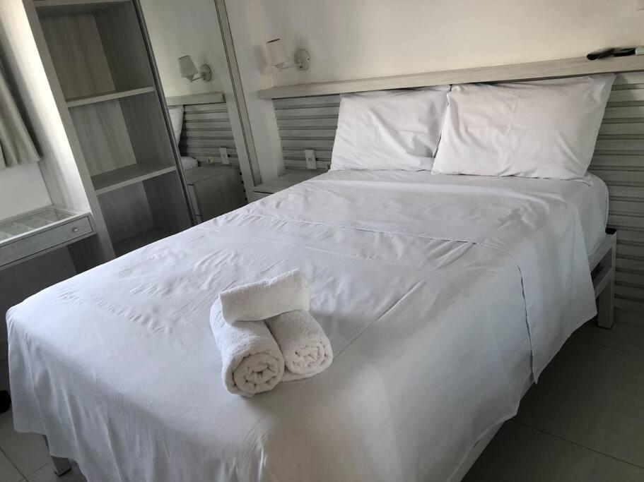 Lindo apto de 3 quartos