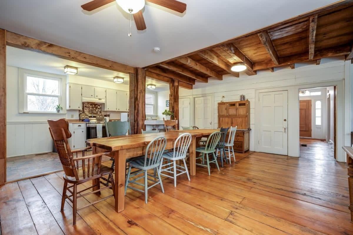 The Marigold PEC Family Farmhouse country escape
