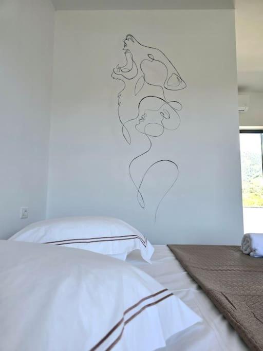 Ambelas Getaways