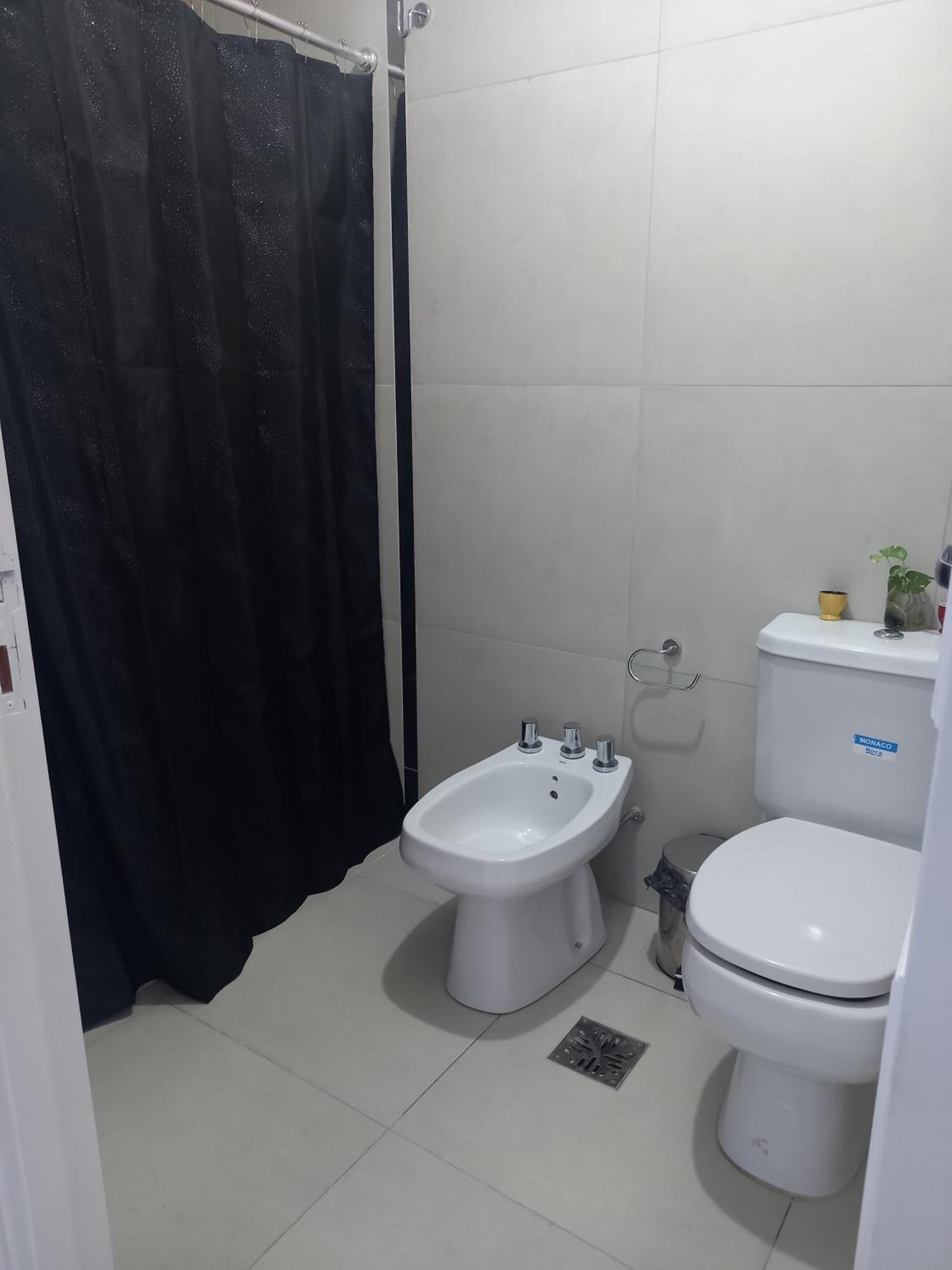 Departamento céntrico con vista al río Paraná