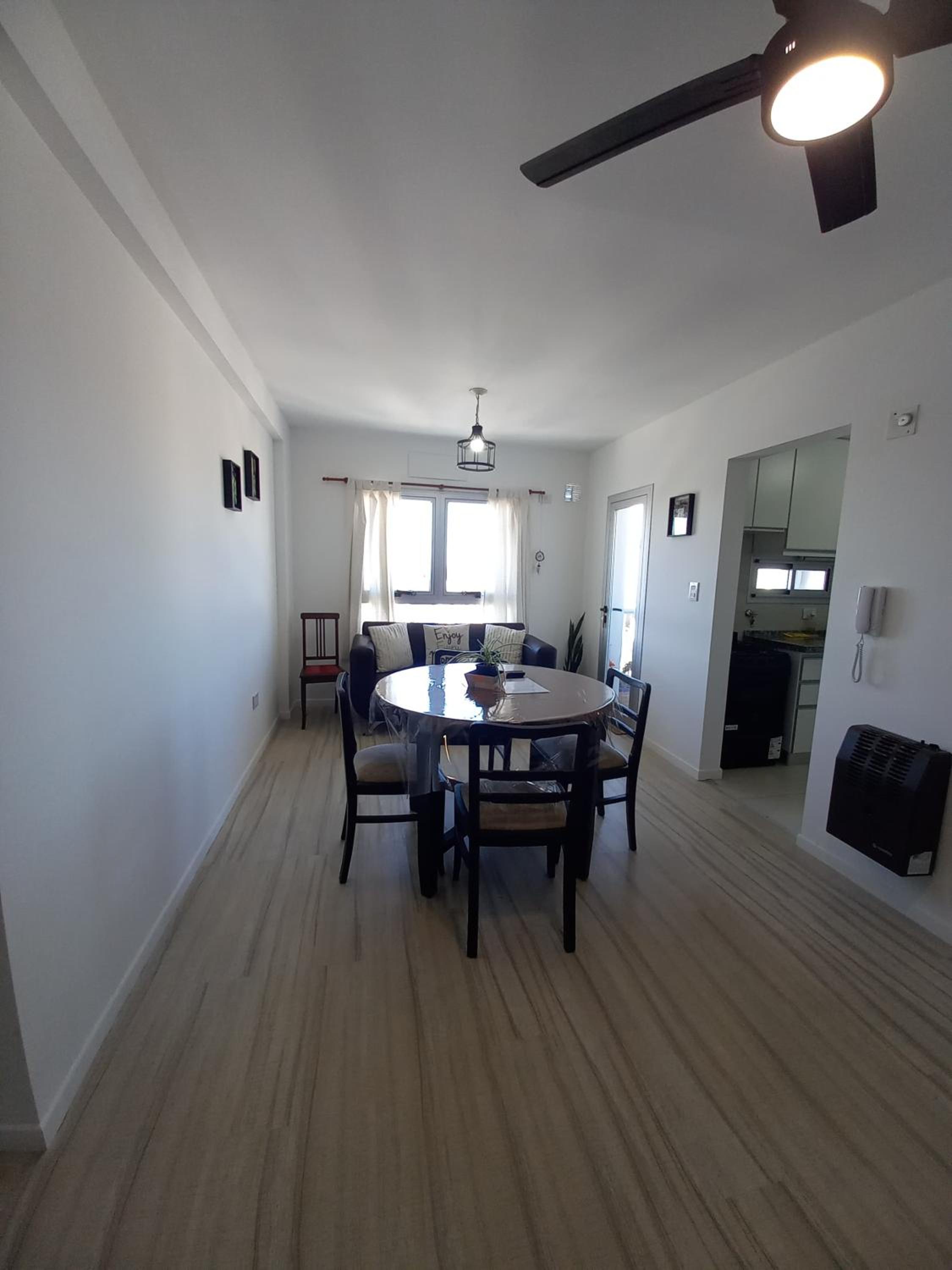 Departamento céntrico con vista al río Paraná