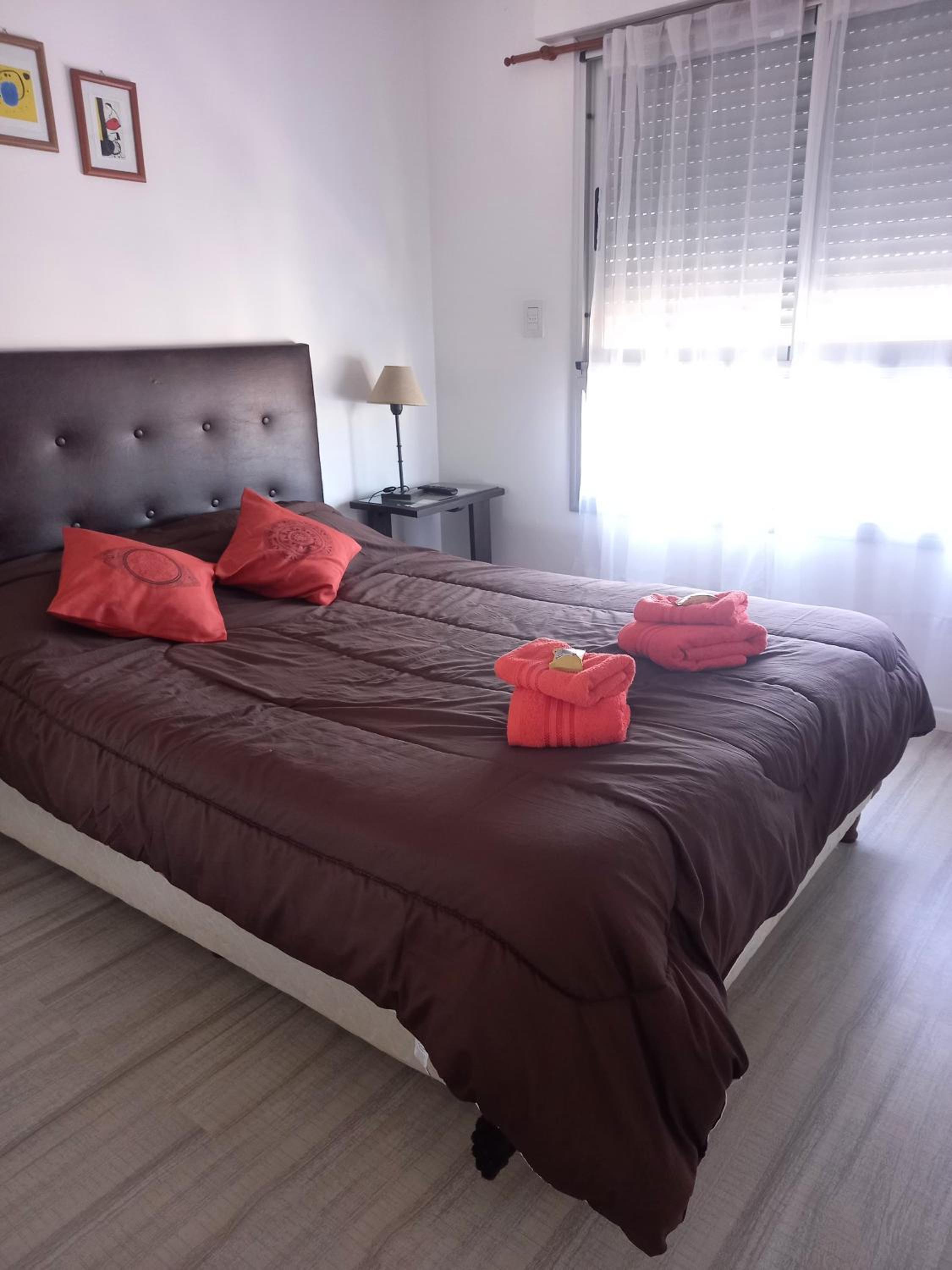 Departamento céntrico con vista al río Paraná