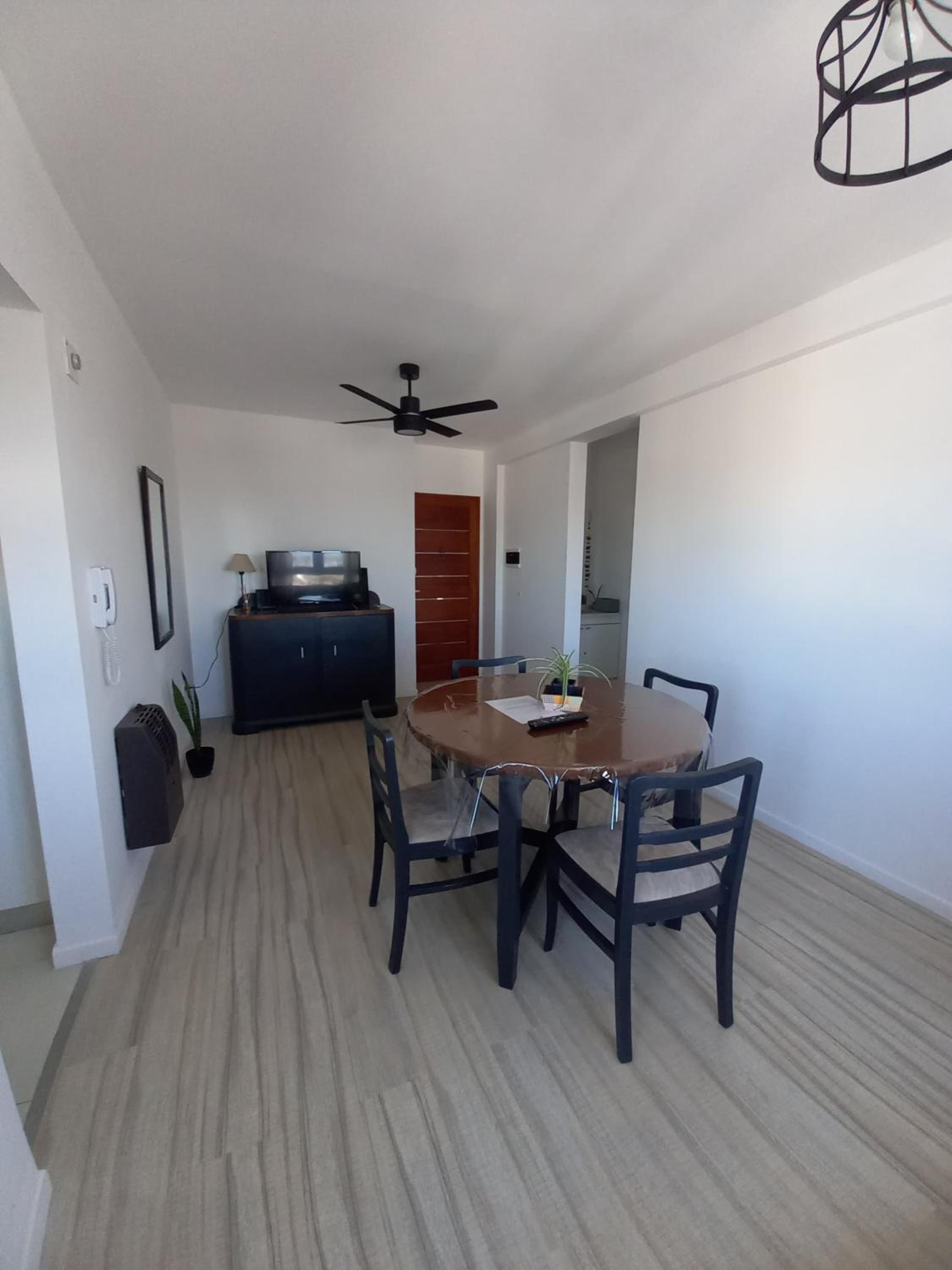 Departamento céntrico con vista al río Paraná
