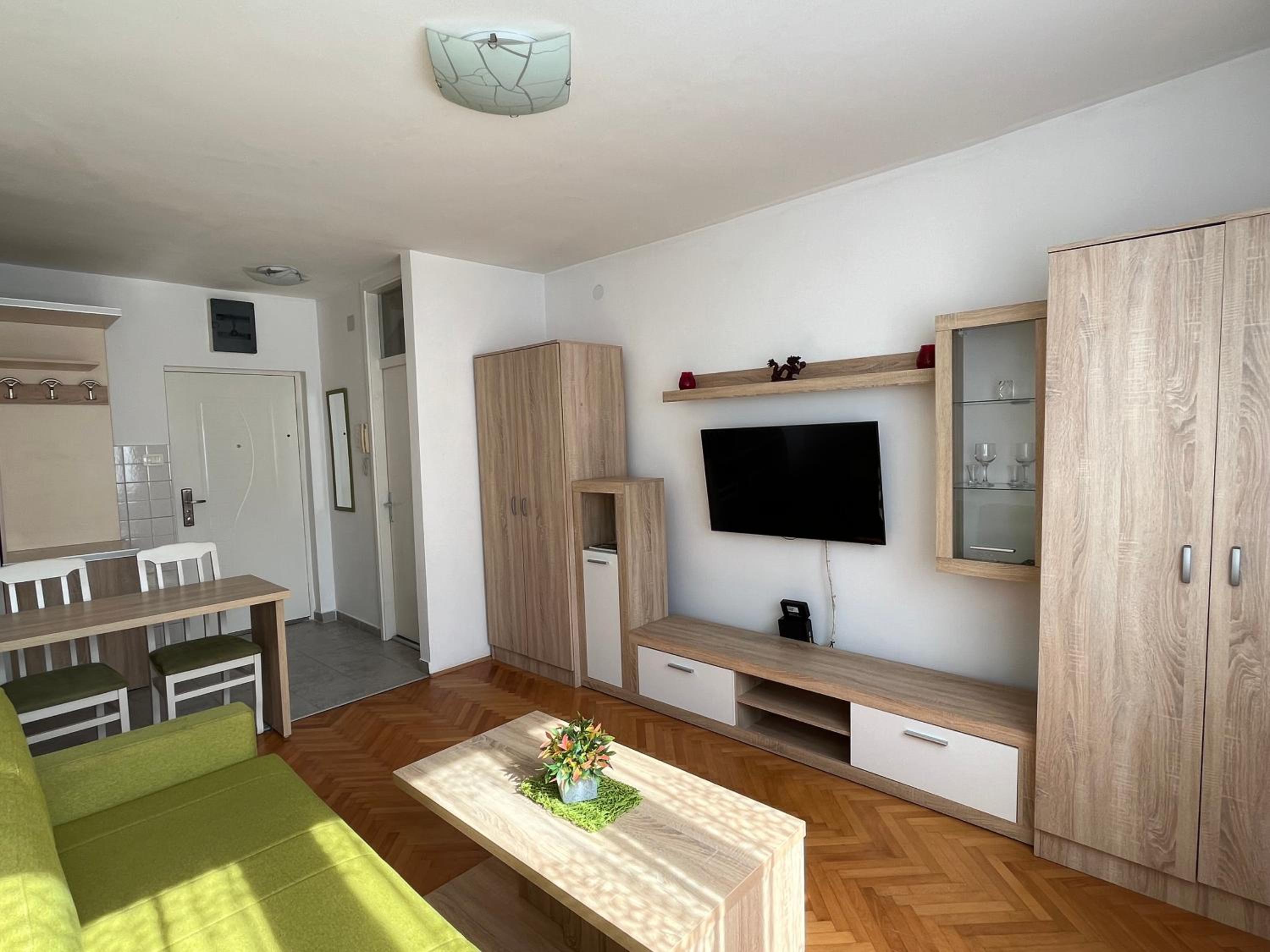 Studio apartment Welcome view 3