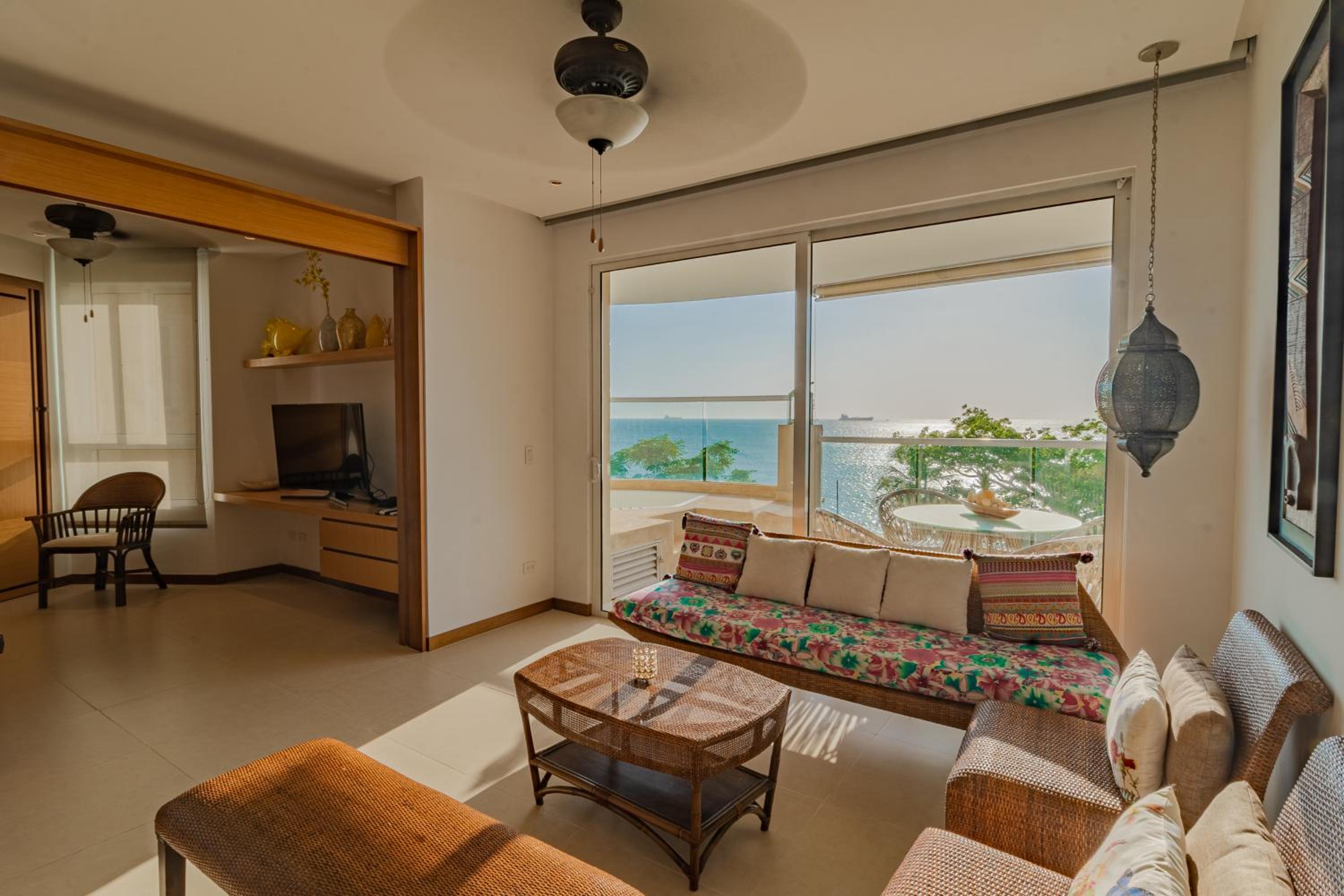 Santa Marta Vacations - Irotama Reservado Apartamento frente al mar - Property Image 19