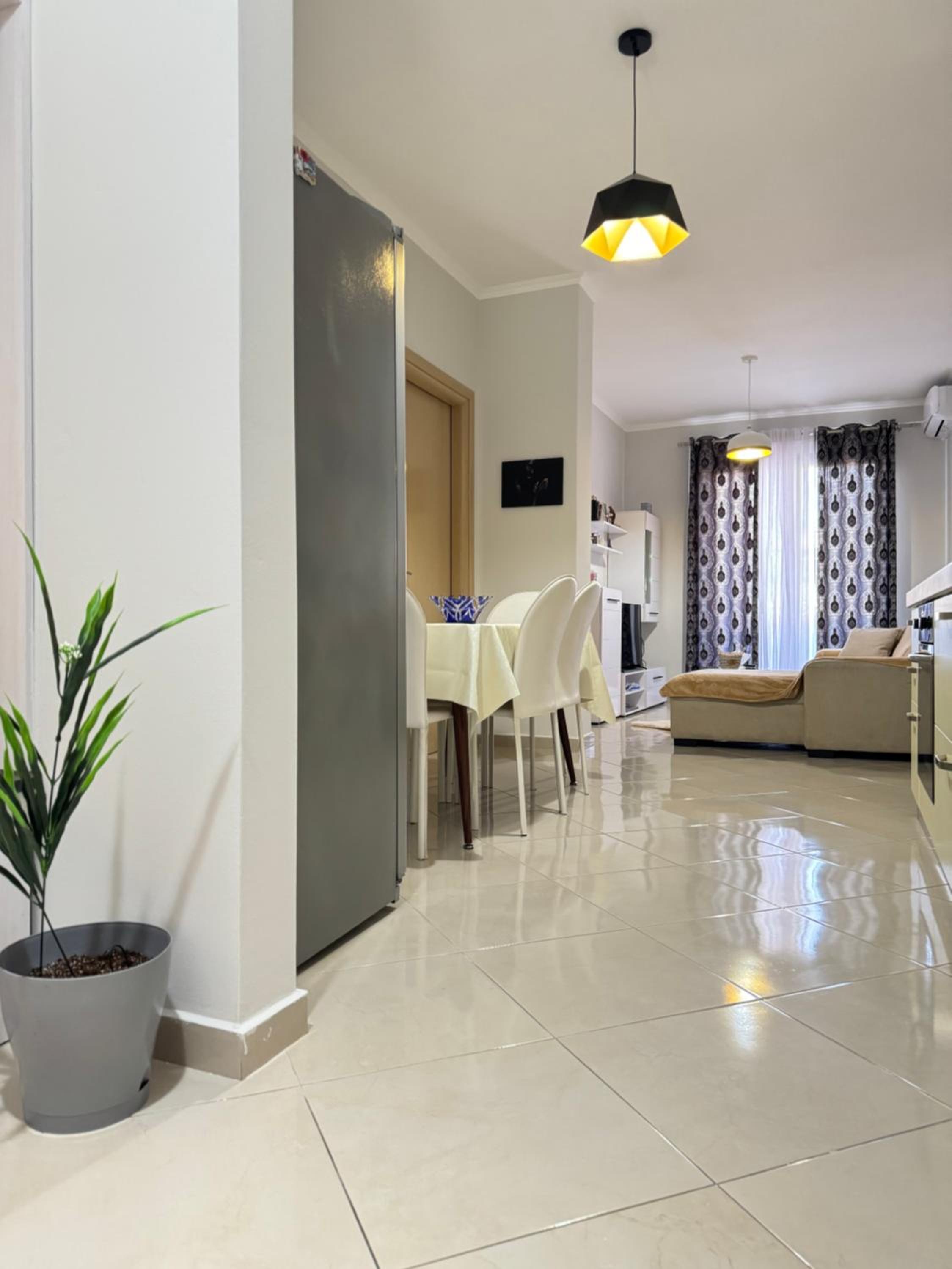 Vlora Centre Lions Gate 1