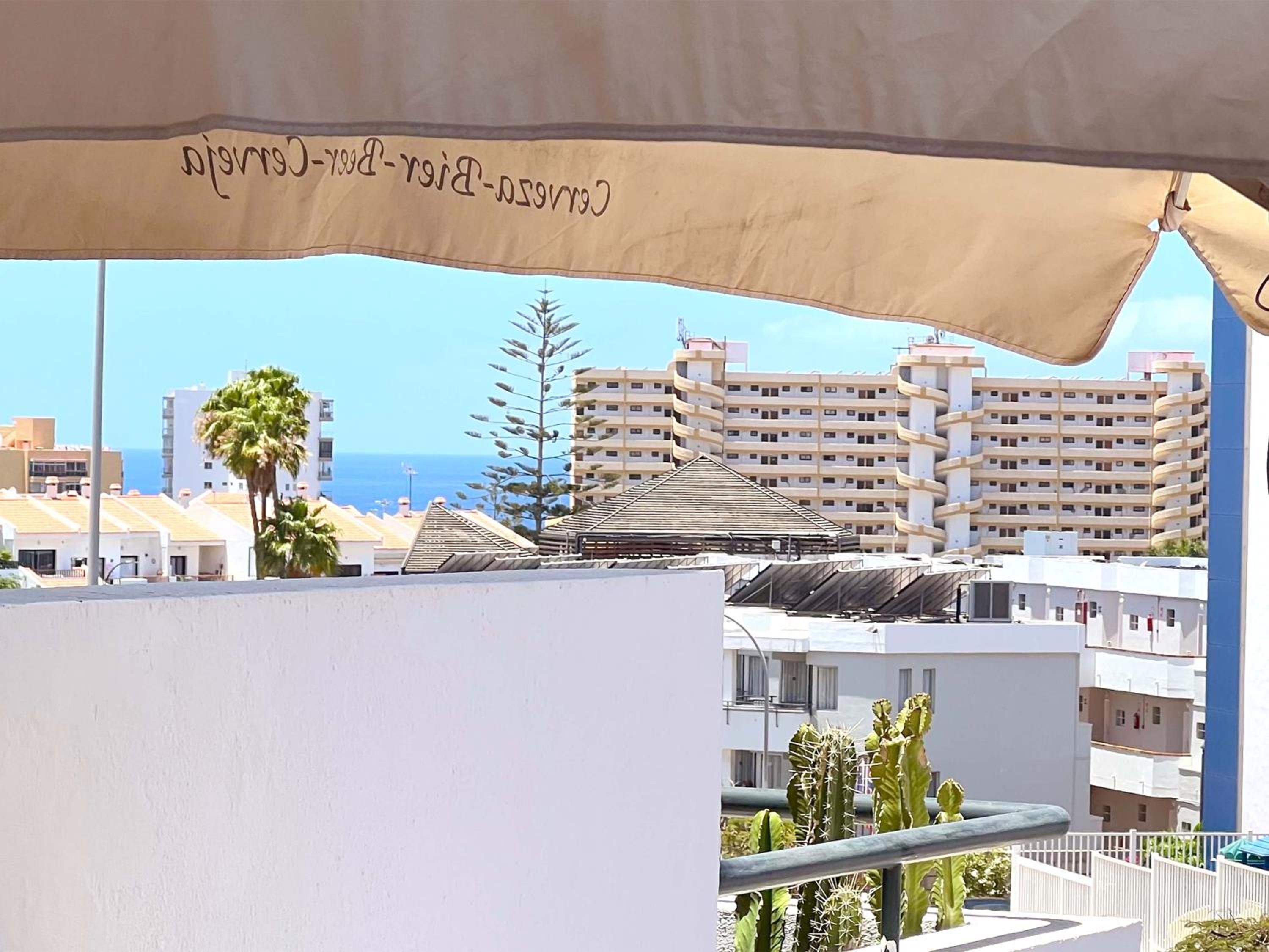Encantador Apartamento con Terraza, Los Cristianos