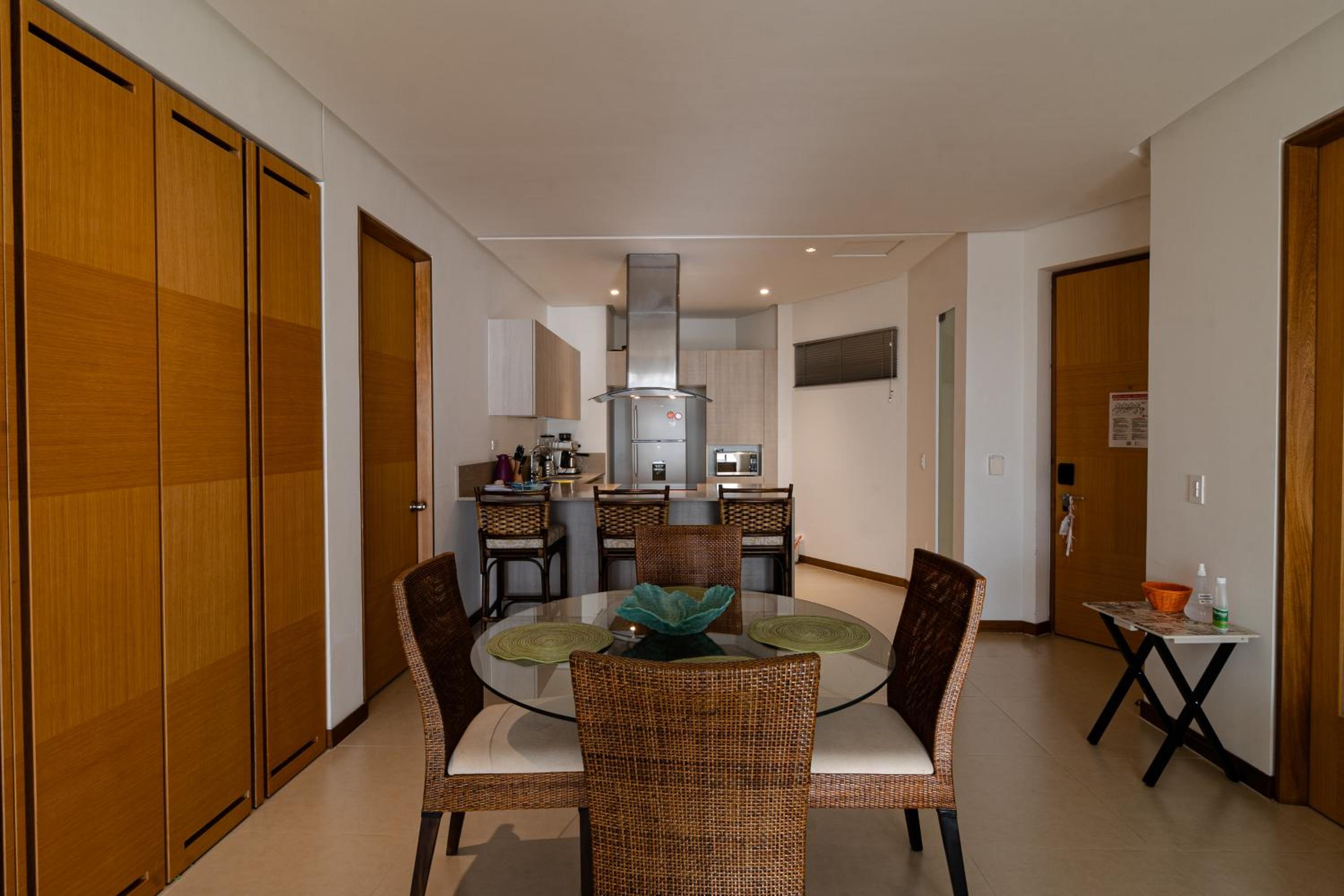 Santa Marta Vacations - Irotama Reservado Apartamento frente al mar - Property Image 2