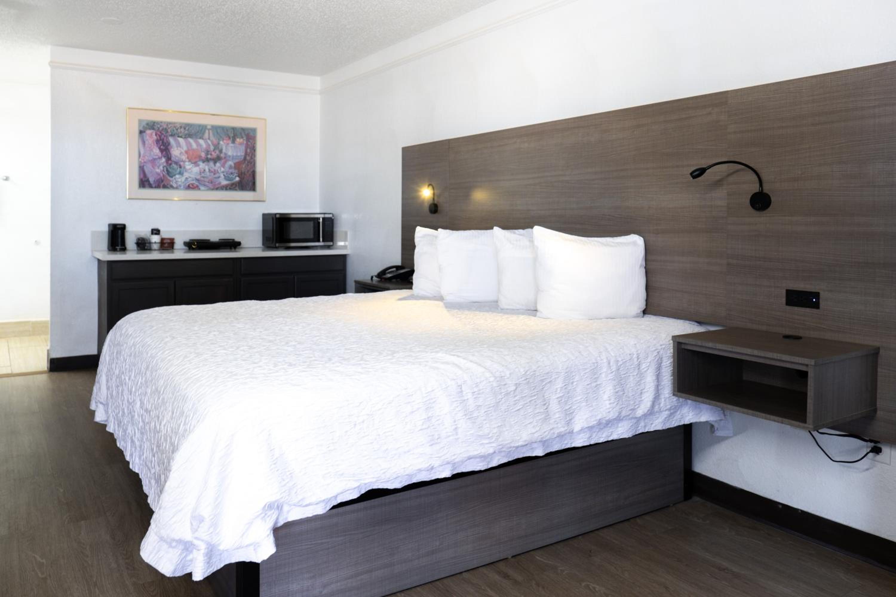 Baymont by Wyndham Fort Stockton, Photo 16