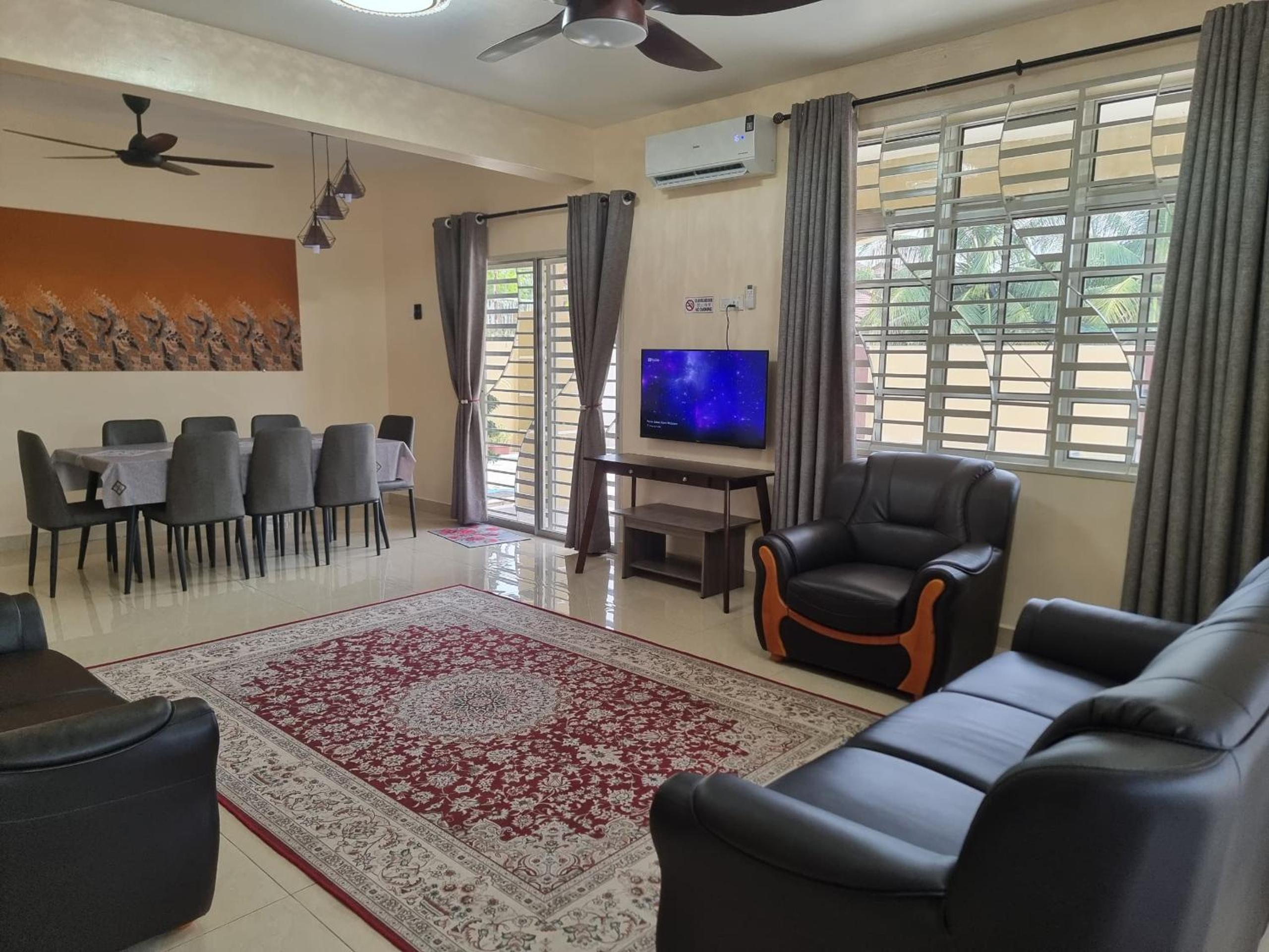 D' Serdang Homestay kepala batas Penang