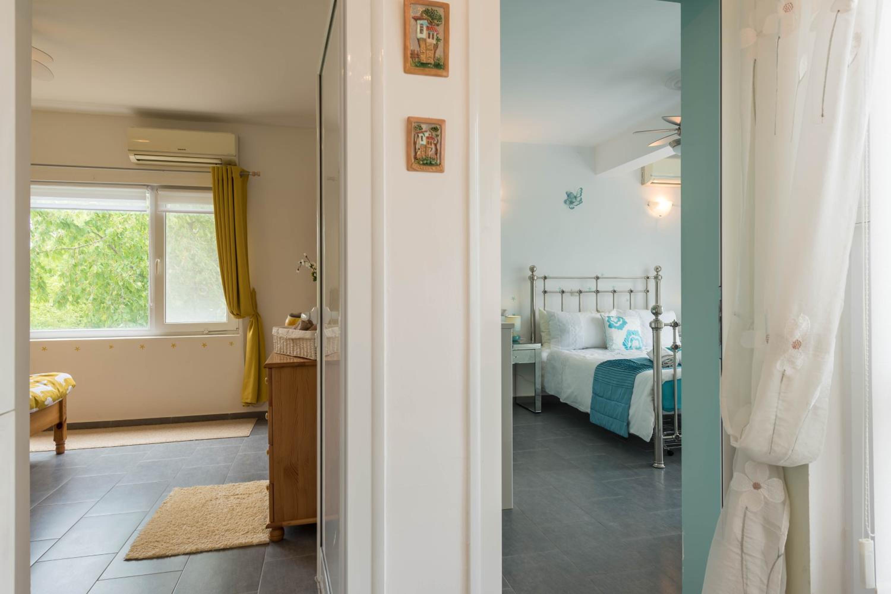 Villa Azur- Sea View Luxury with Pool near Balchik