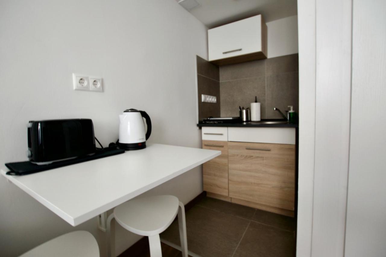 Standard Apartment by Hi5- Bajcsy 63 view 5