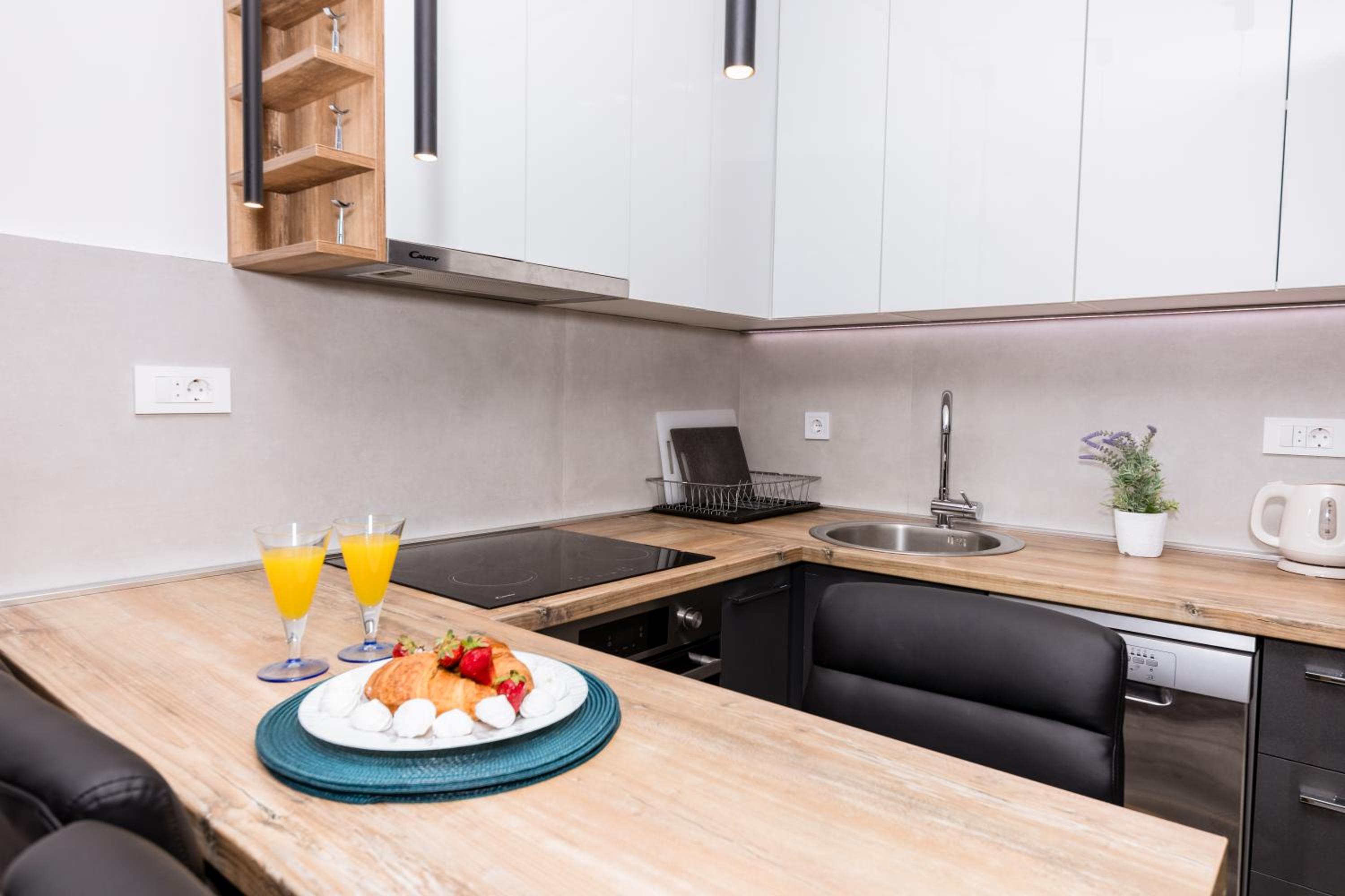 Paun apartment